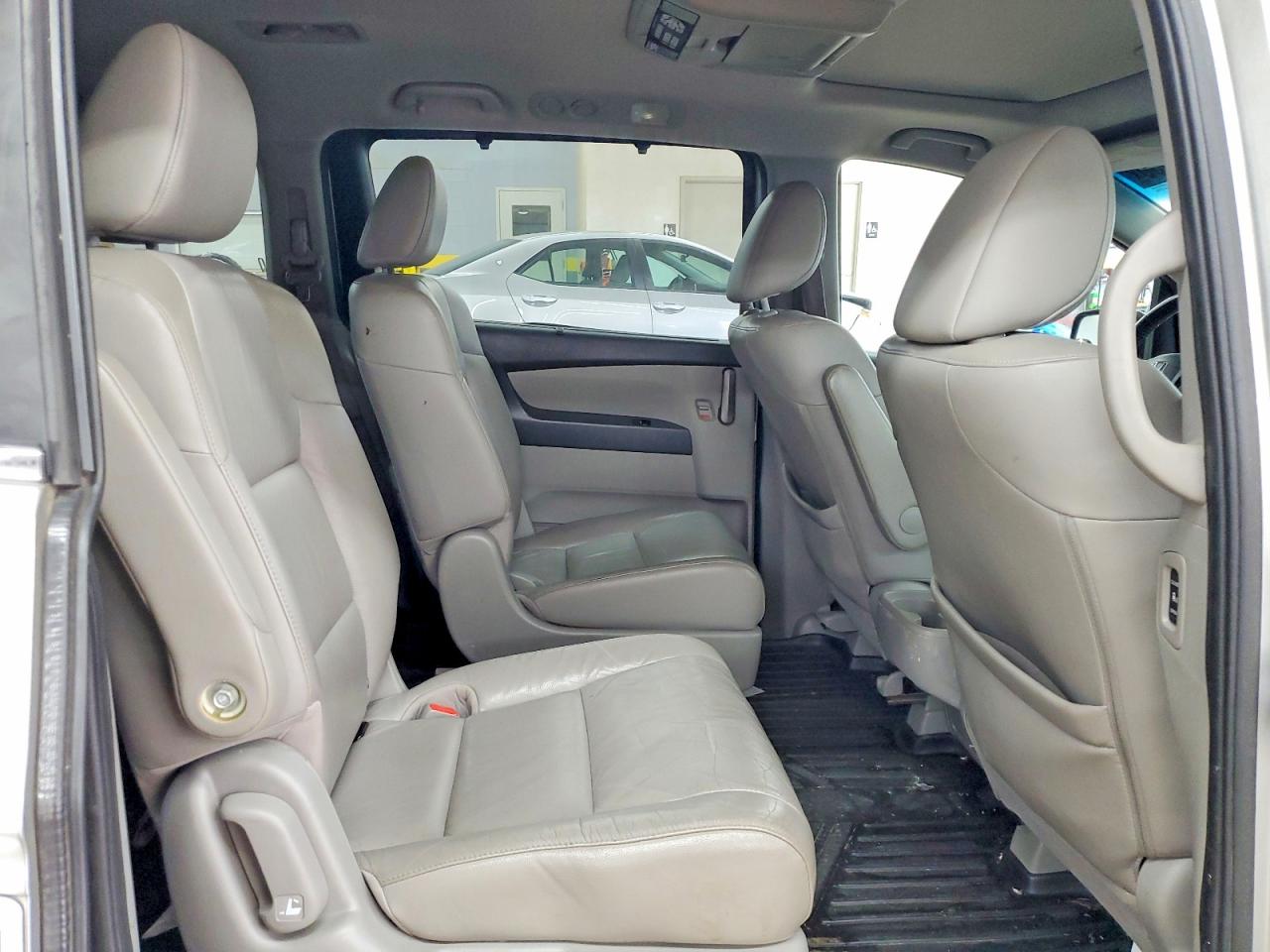 2011 Honda Odyssey Exl Серебряный vin: 5FNRL5H6XBB097233
