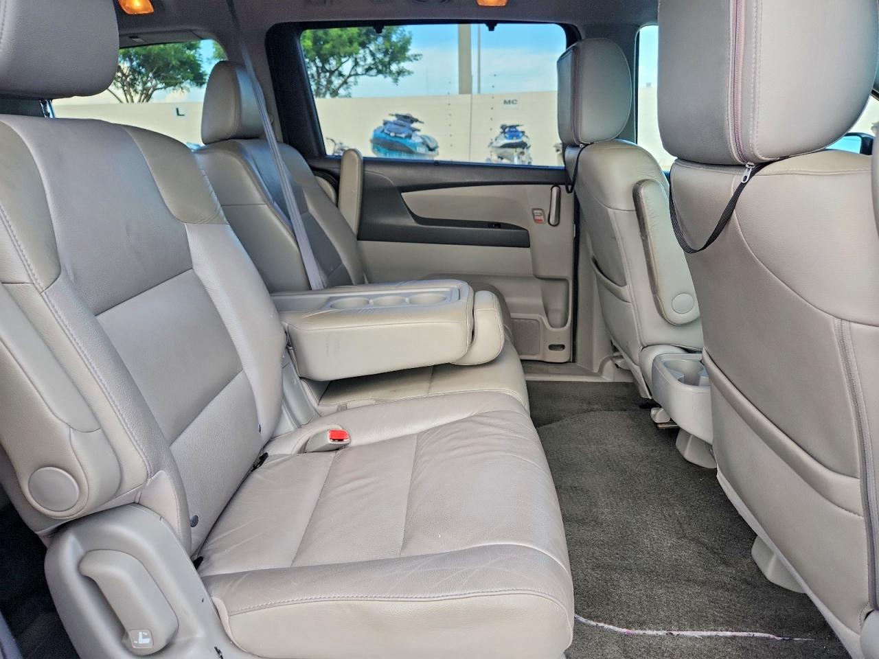 2012 Honda Odyssey Exl Black vin: 5FNRL5H6XCB006043