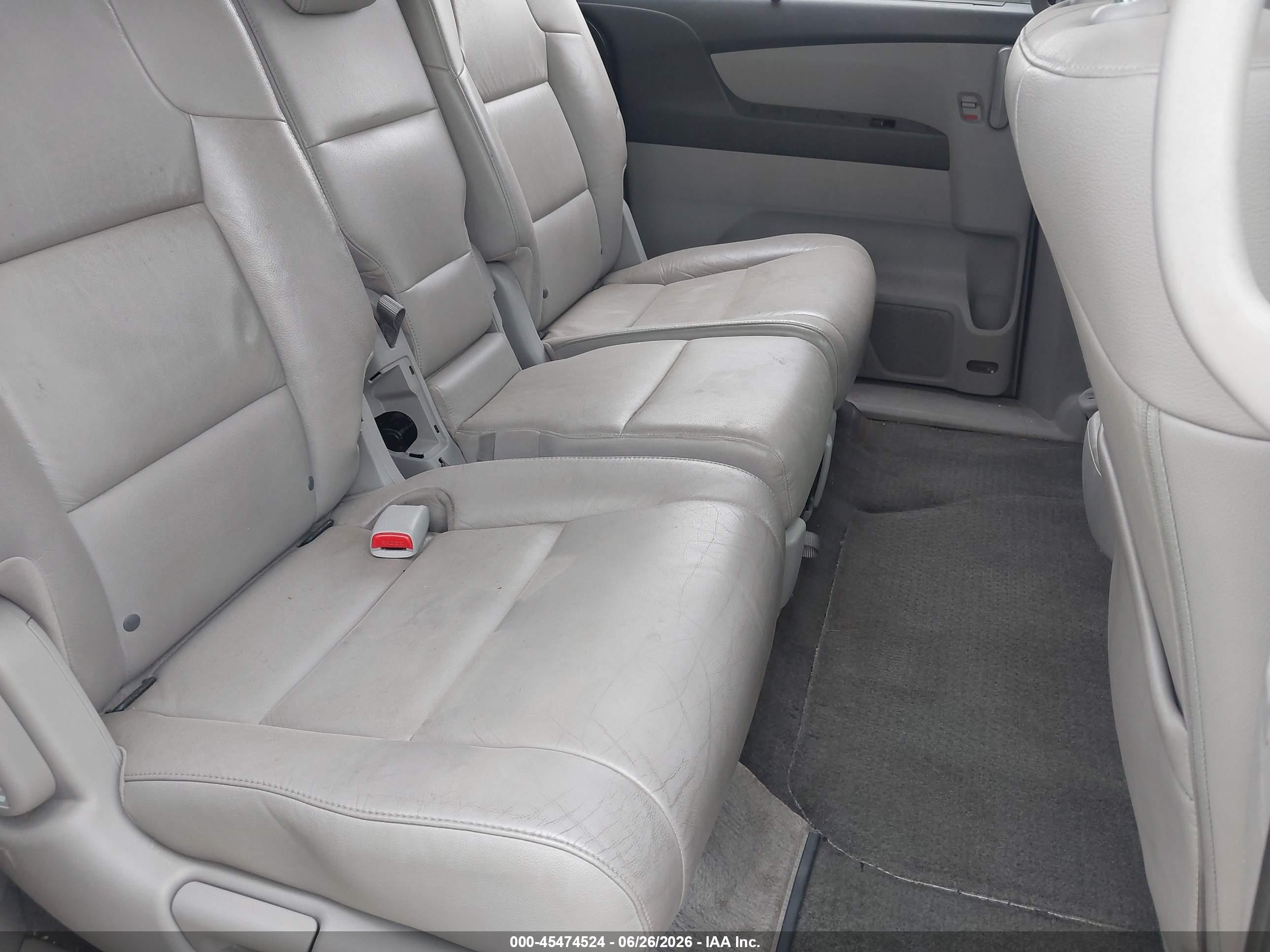 2012 Honda Odyssey Ex-l Silver vin: 5FNRL5H6XCB034098