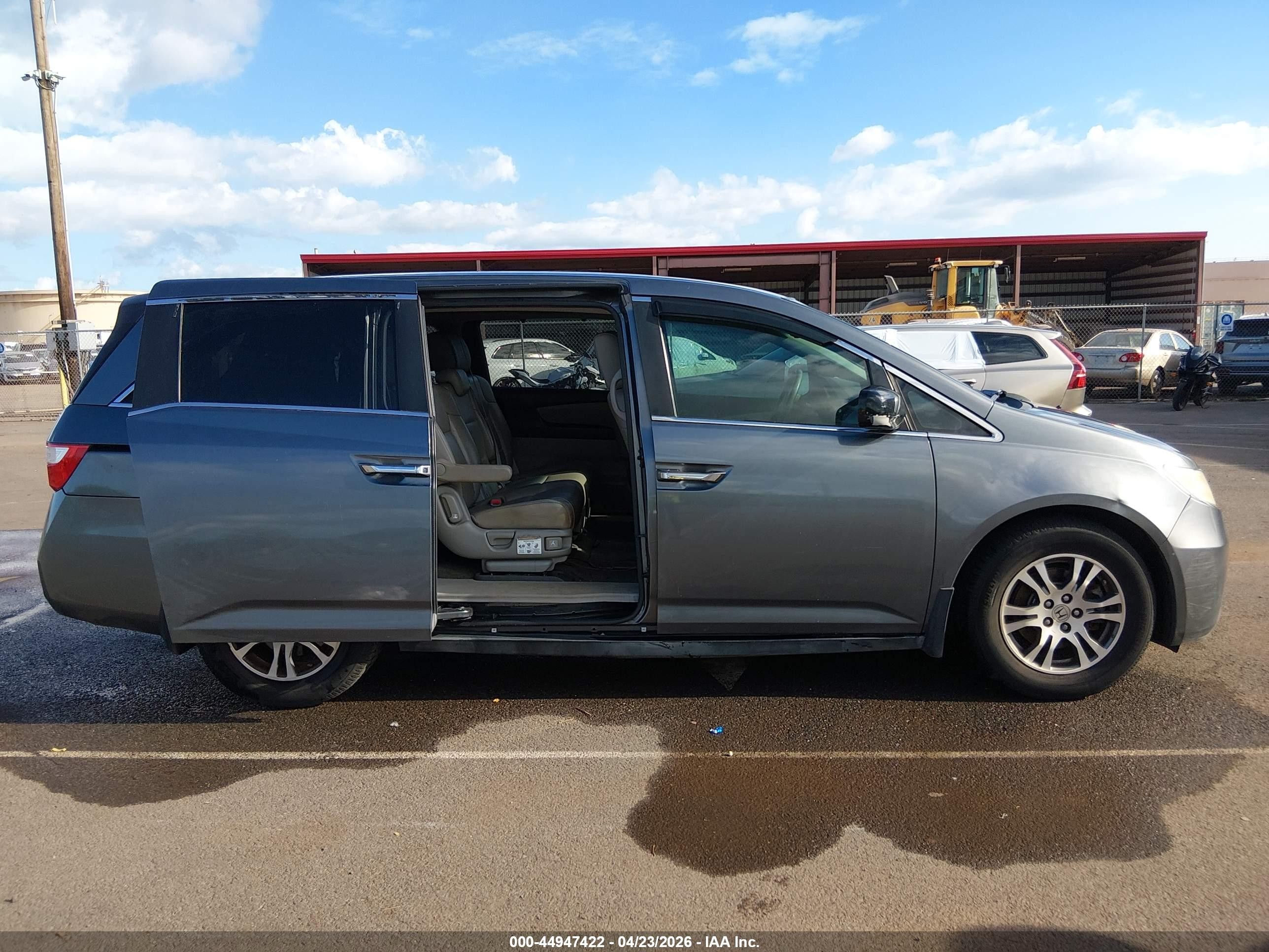 2012 Honda Odyssey Ex-l Серый vin: 5FNRL5H6XCB063133