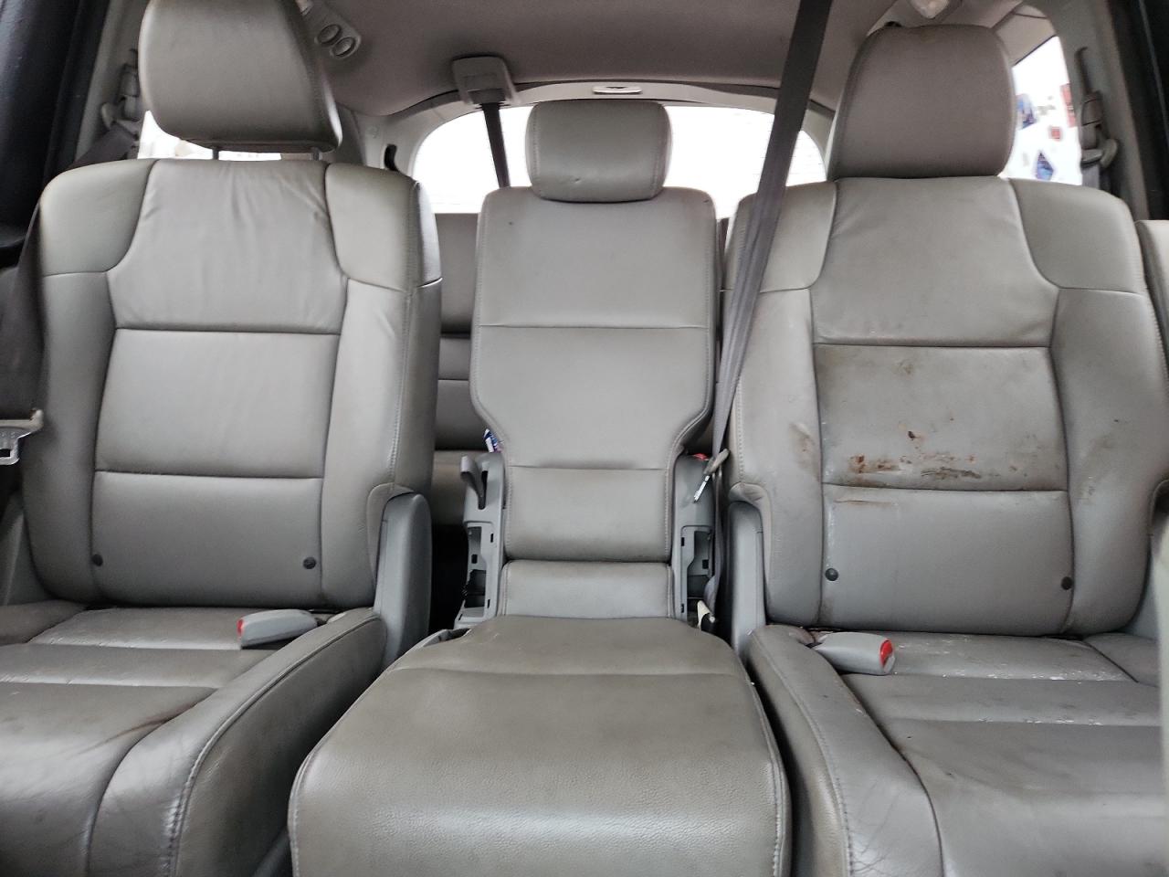 2012 Honda Odyssey Exl Серебряный vin: 5FNRL5H6XCB074021