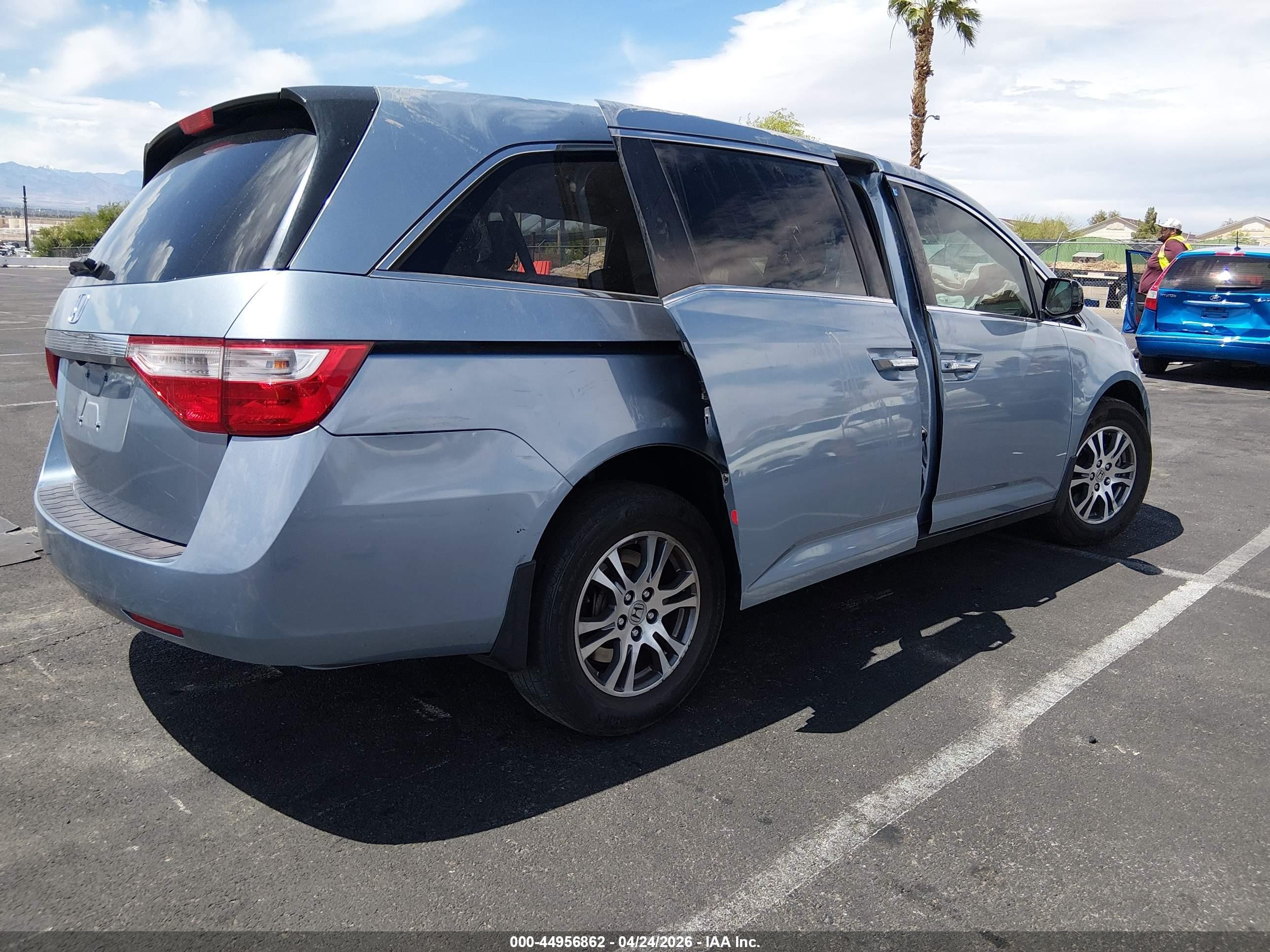 2012 Honda Odyssey Ex-l Blue vin: 5FNRL5H6XCB075511