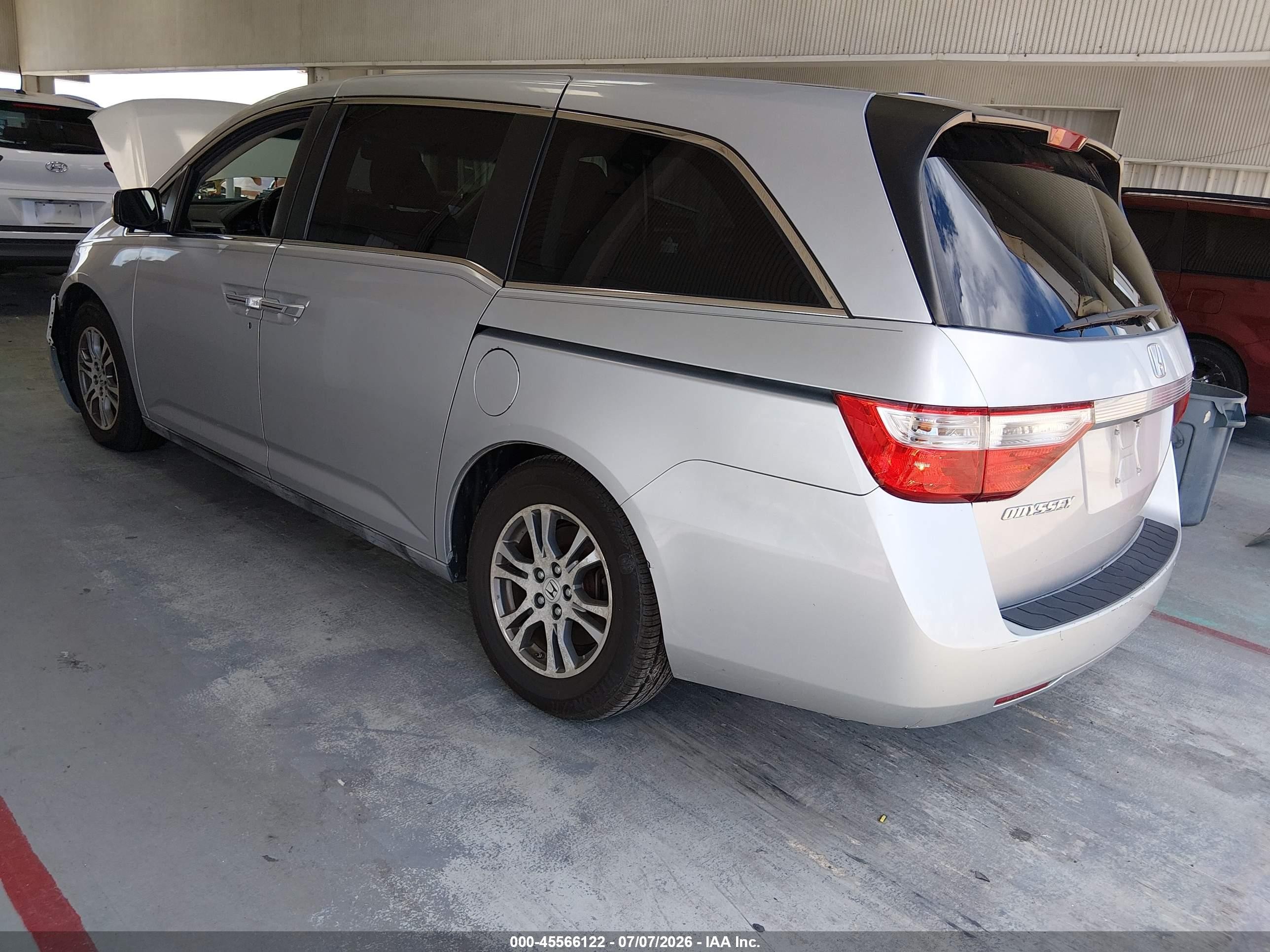 2012 Honda Odyssey Ex-l Silver vin: 5FNRL5H6XCB084533