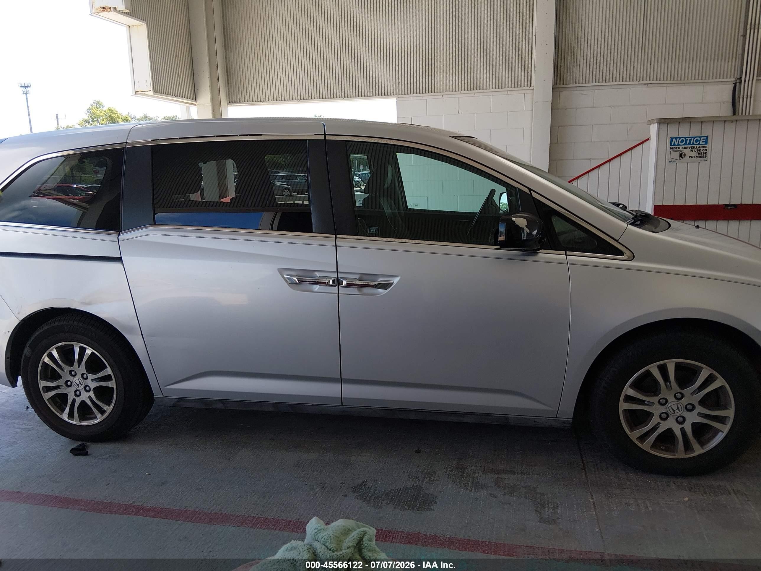 2012 Honda Odyssey Ex-l Silver vin: 5FNRL5H6XCB084533