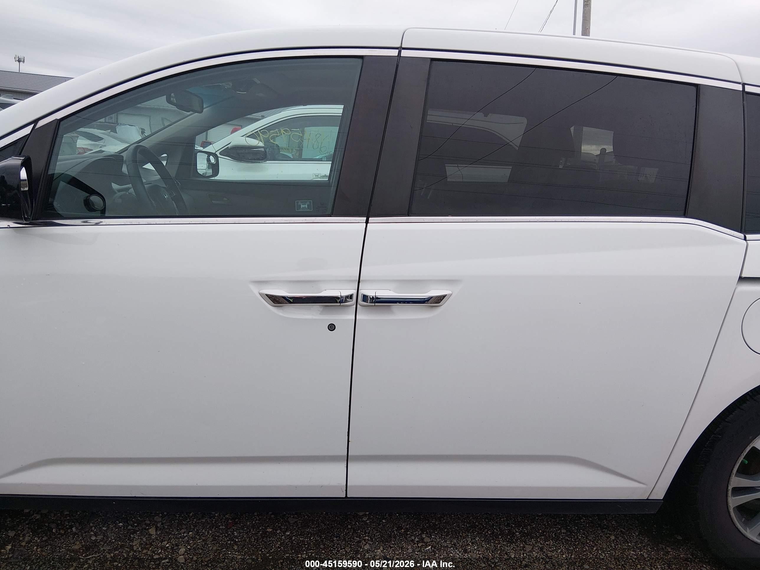 2012 Honda Odyssey Ex-l White vin: 5FNRL5H6XCB101282