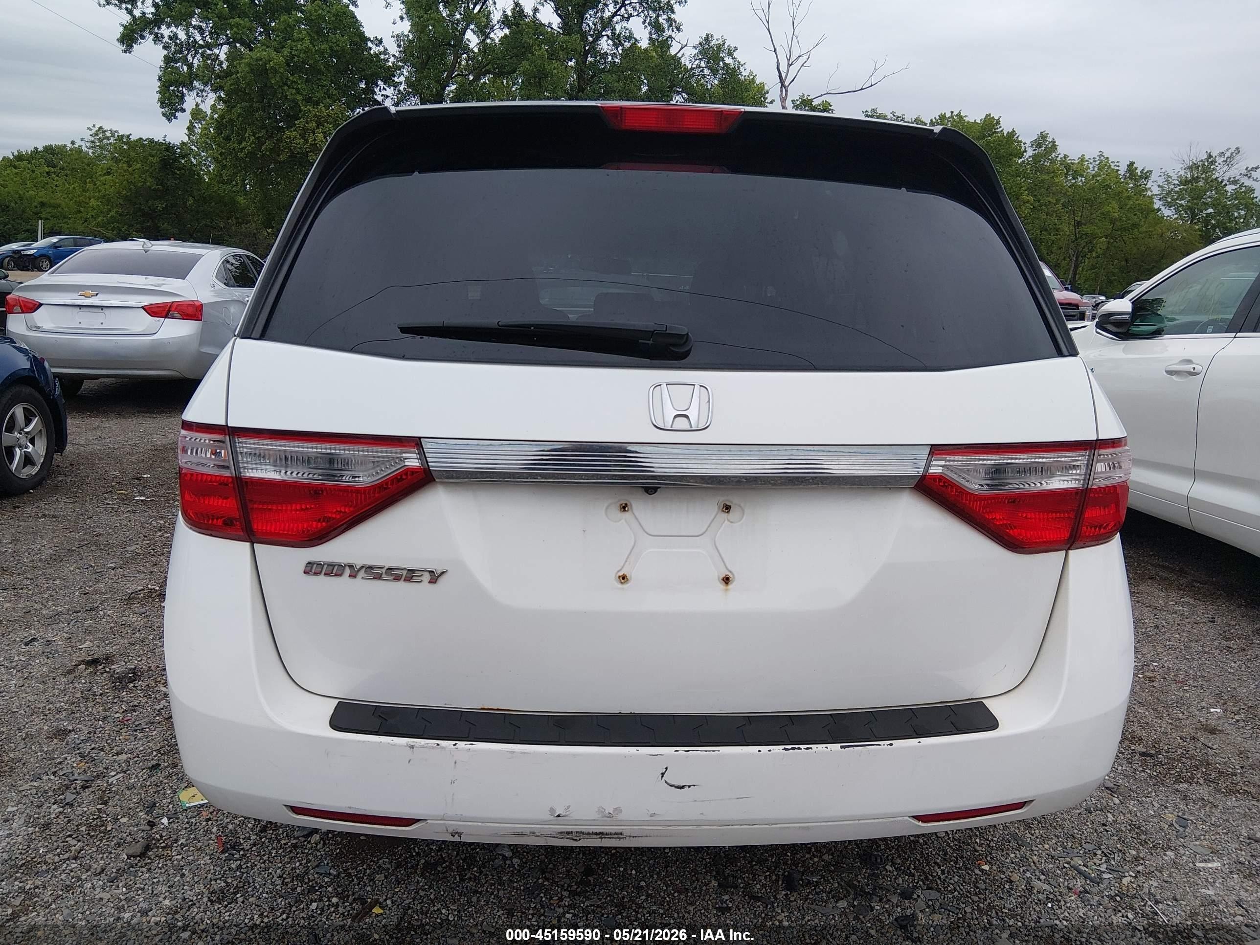 2012 Honda Odyssey Ex-l White vin: 5FNRL5H6XCB101282