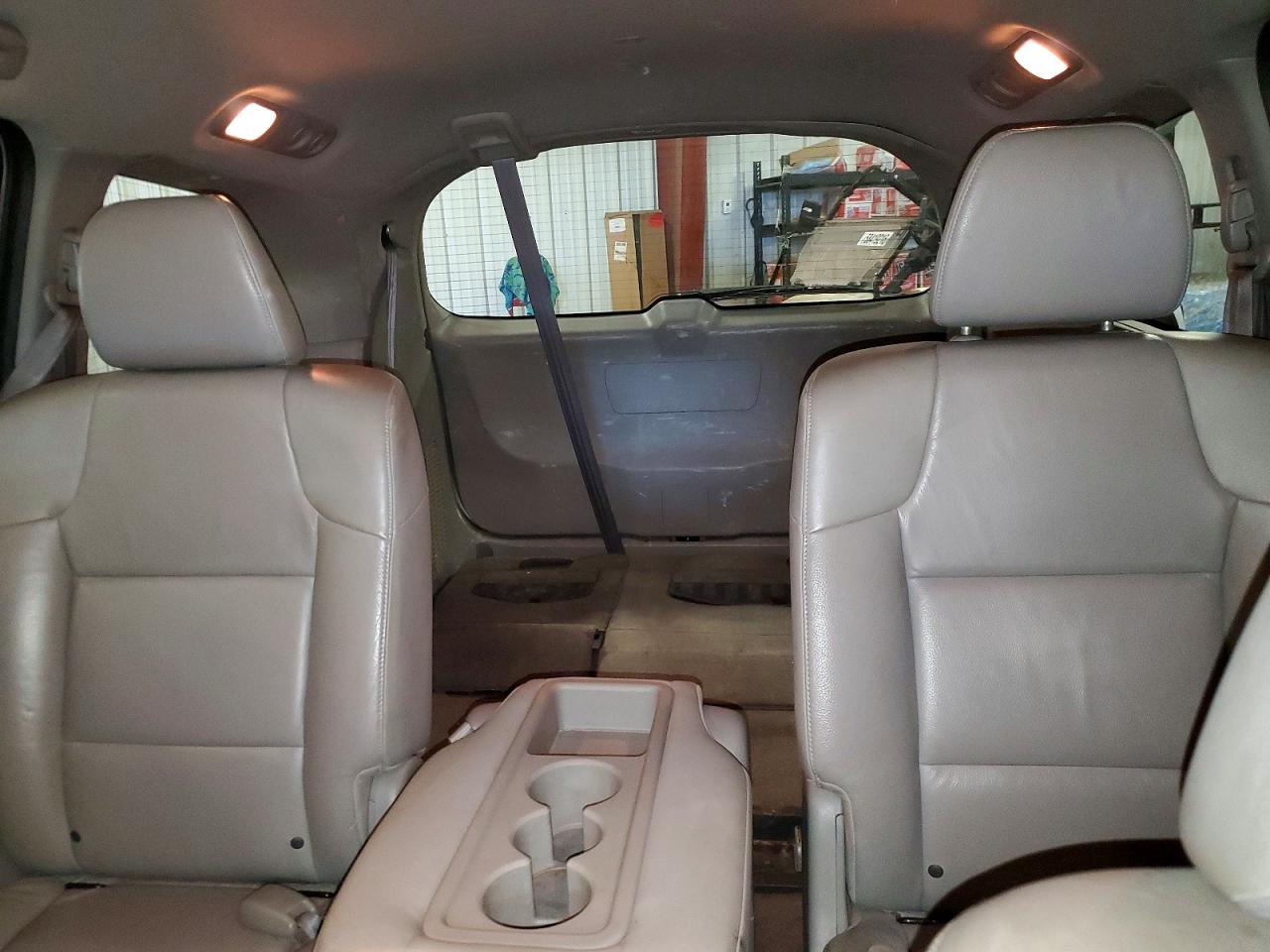 2012 Honda Odyssey Exl Silver vin: 5FNRL5H6XCB110774