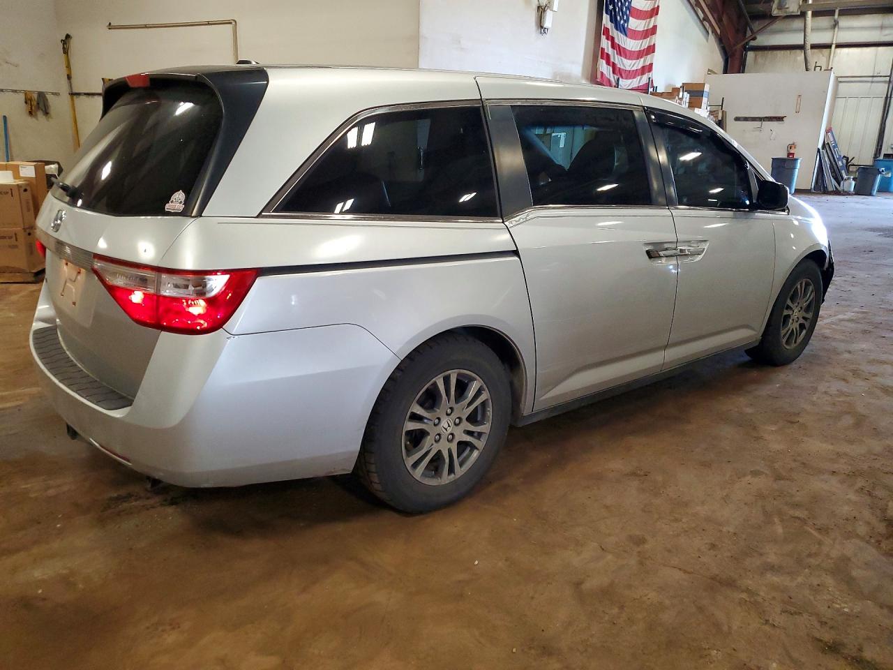 2012 Honda Odyssey Exl Silver vin: 5FNRL5H6XCB110774