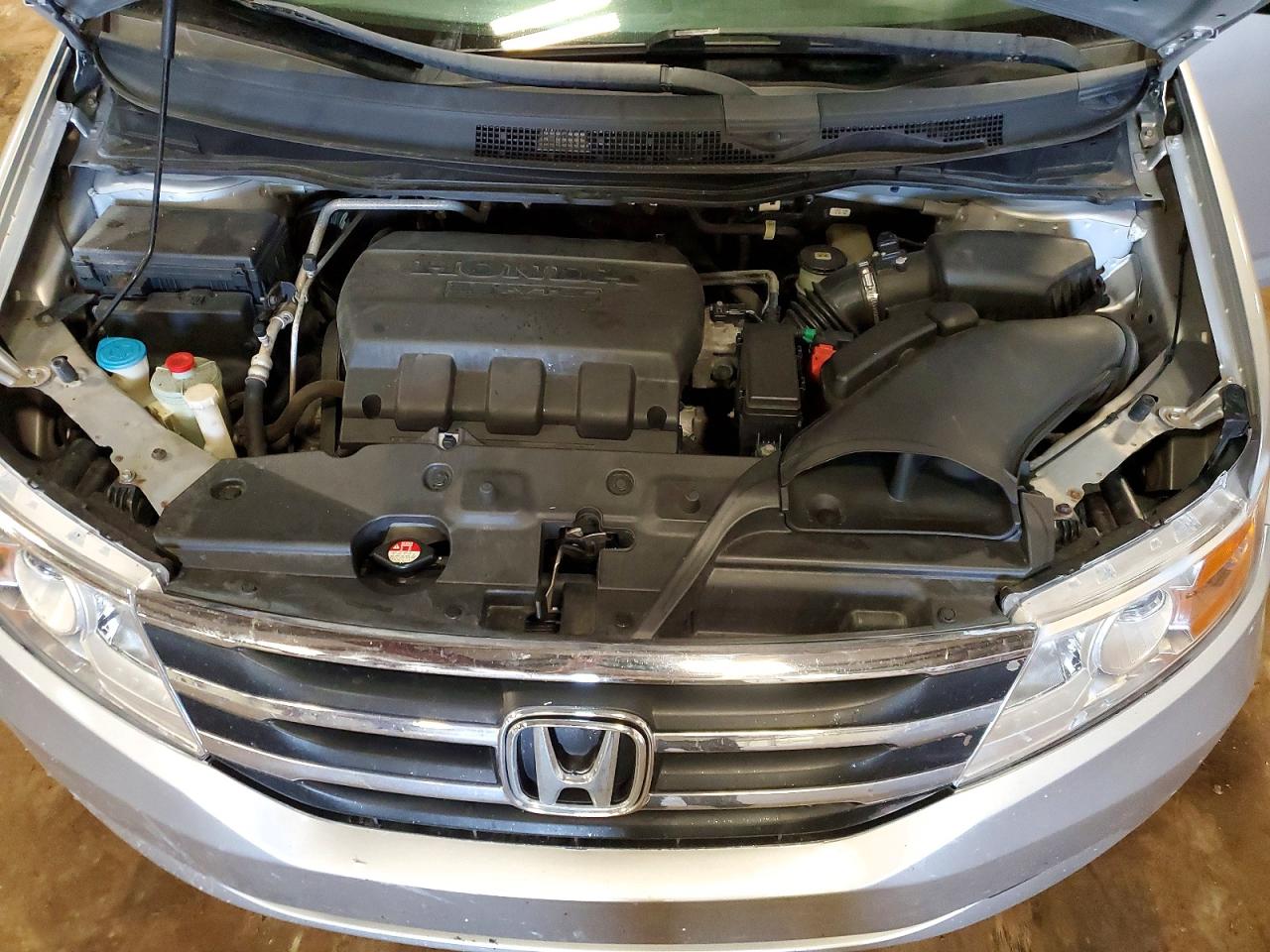 2012 Honda Odyssey Exl Silver vin: 5FNRL5H6XCB110774