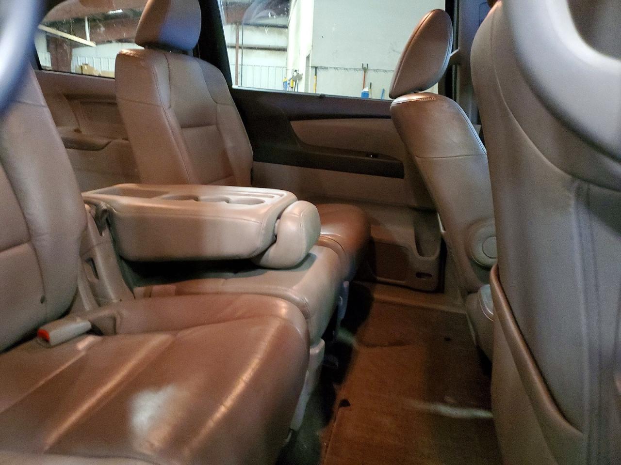 2012 Honda Odyssey Exl Silver vin: 5FNRL5H6XCB110774