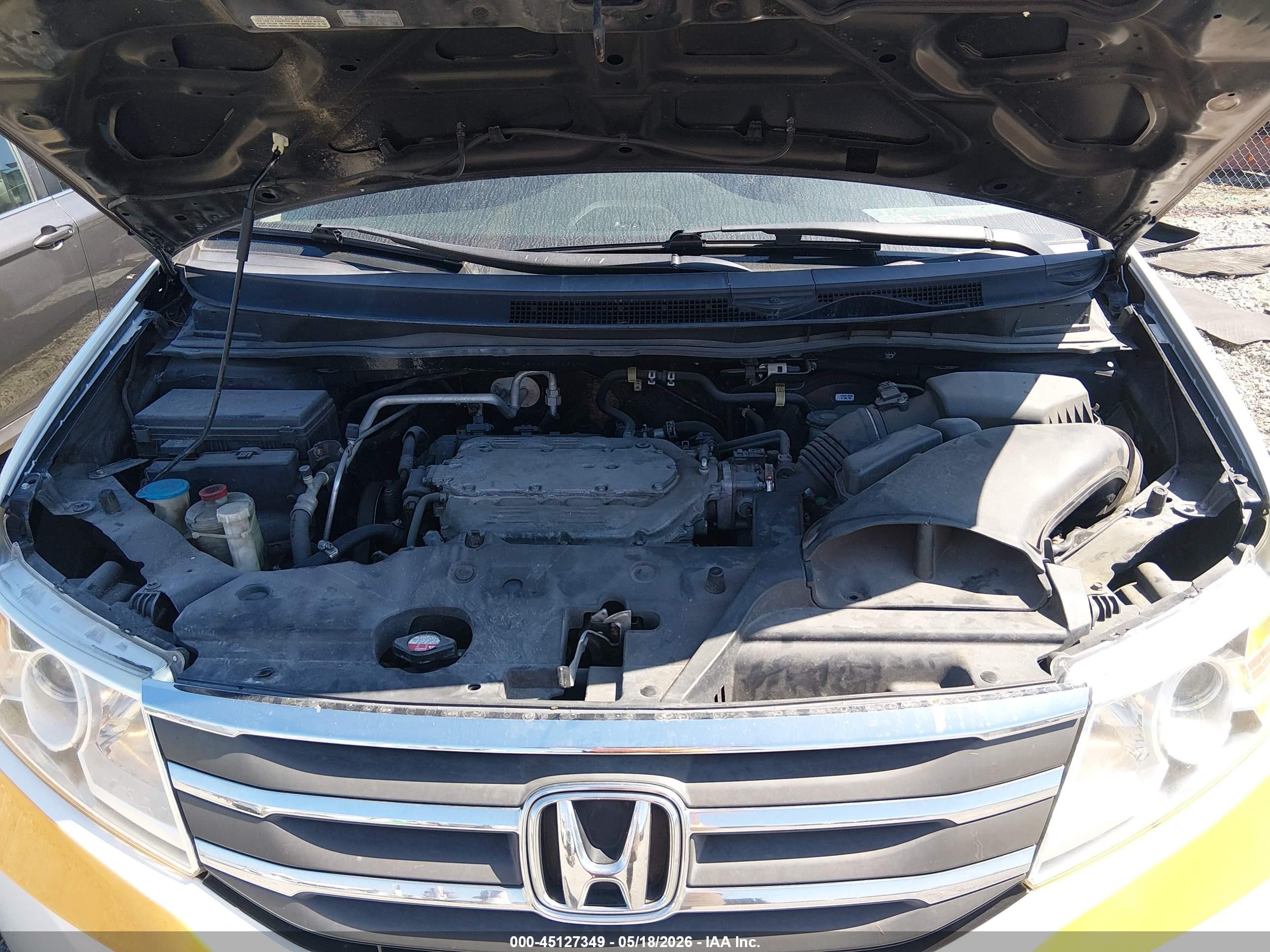 2012 Honda Odyssey Ex-l White vin: 5FNRL5H6XCB126294