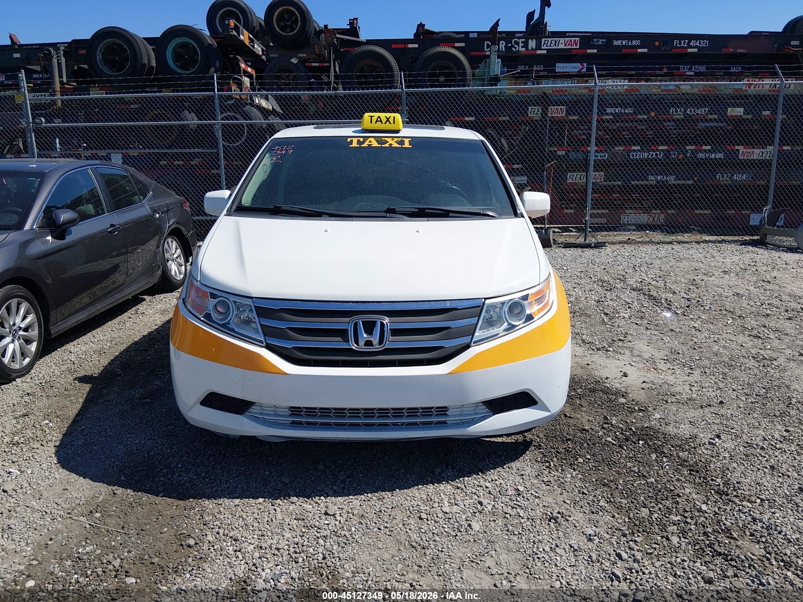 2012 Honda Odyssey Ex-l White vin: 5FNRL5H6XCB126294
