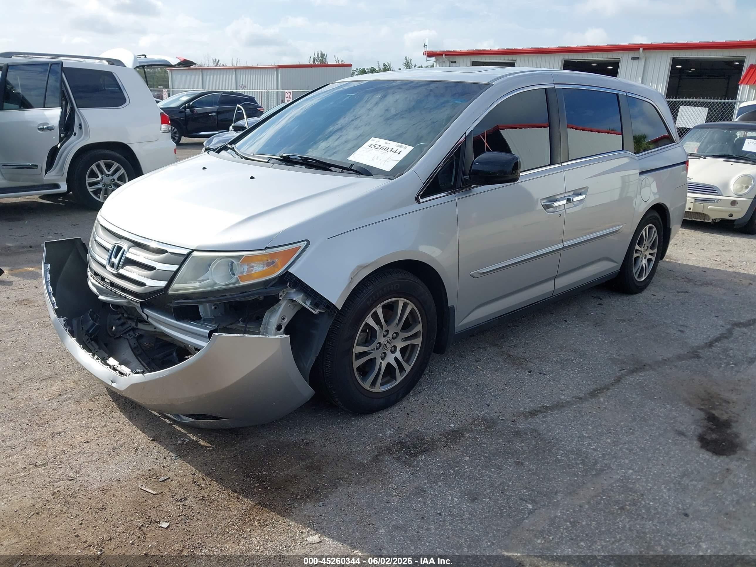 2012 Honda Odyssey Ex-l White vin: 5FNRL5H6XCB143127