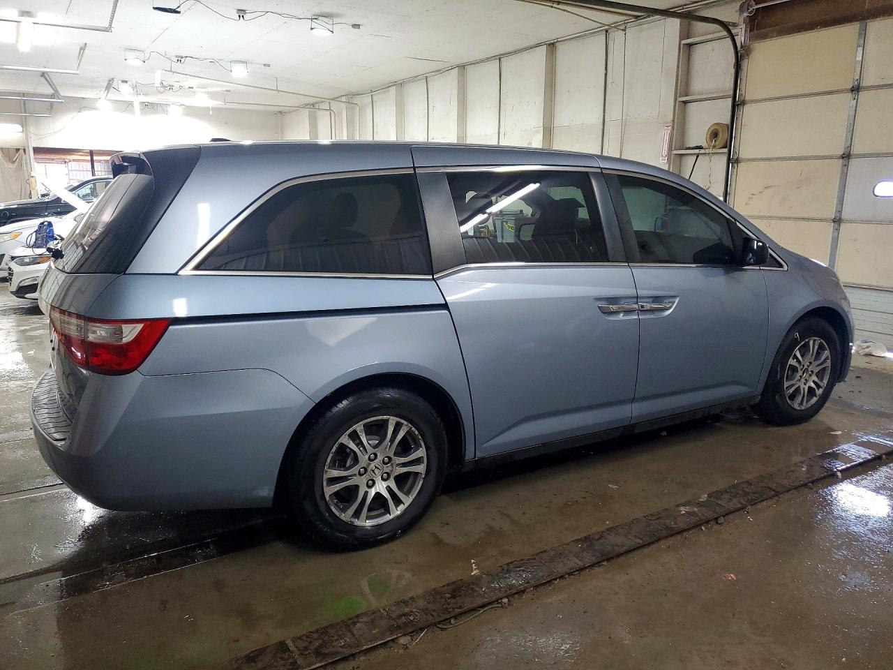2013 Honda Odyssey Exl Blue vin: 5FNRL5H6XDB014838