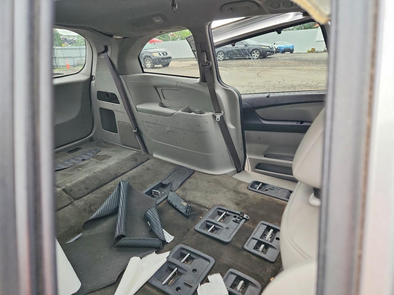 2013 Honda Odyssey Exl Silver vin: 5FNRL5H6XDB046723