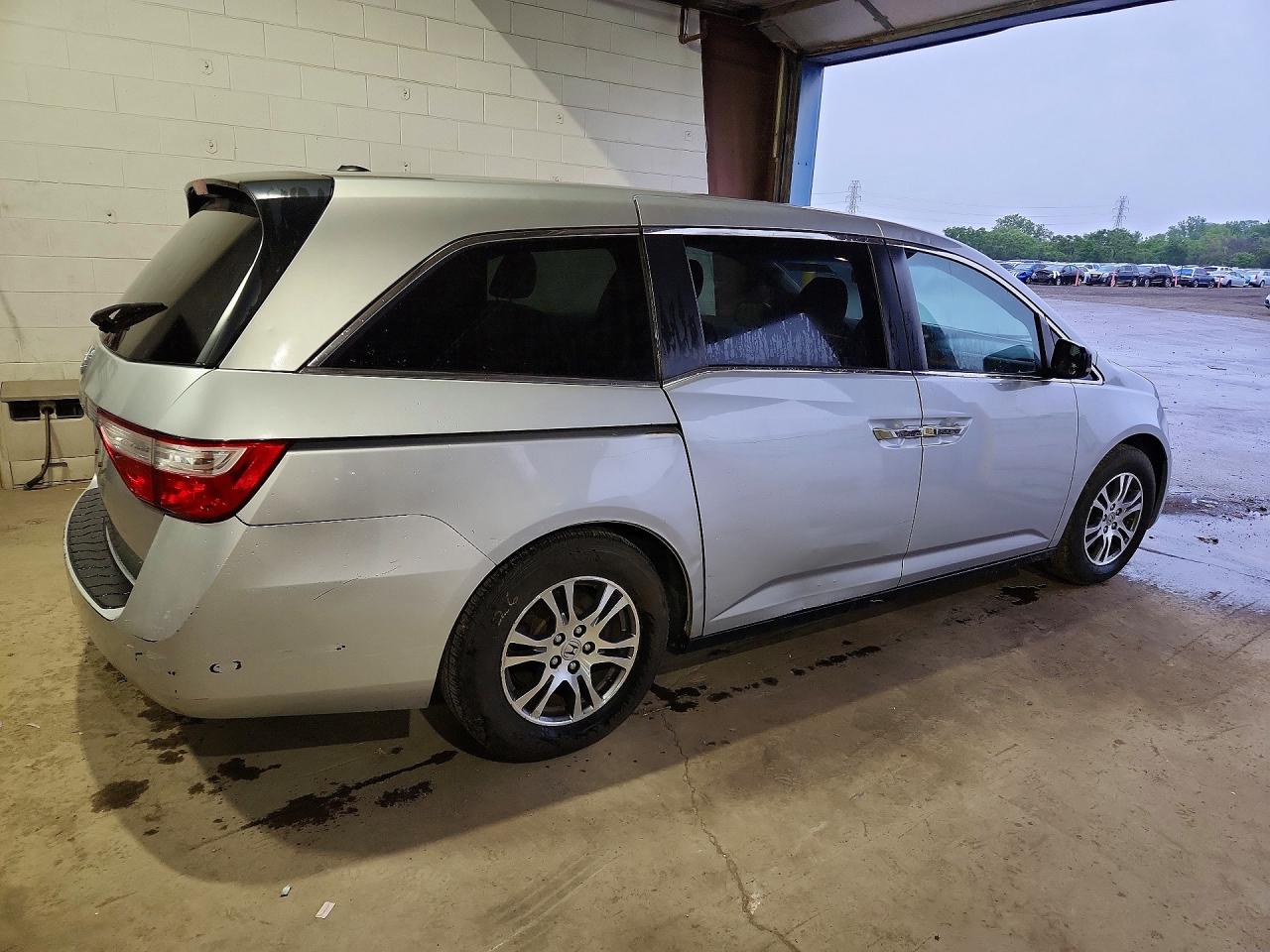 2013 Honda Odyssey Exl Gray vin: 5FNRL5H6XDB053588