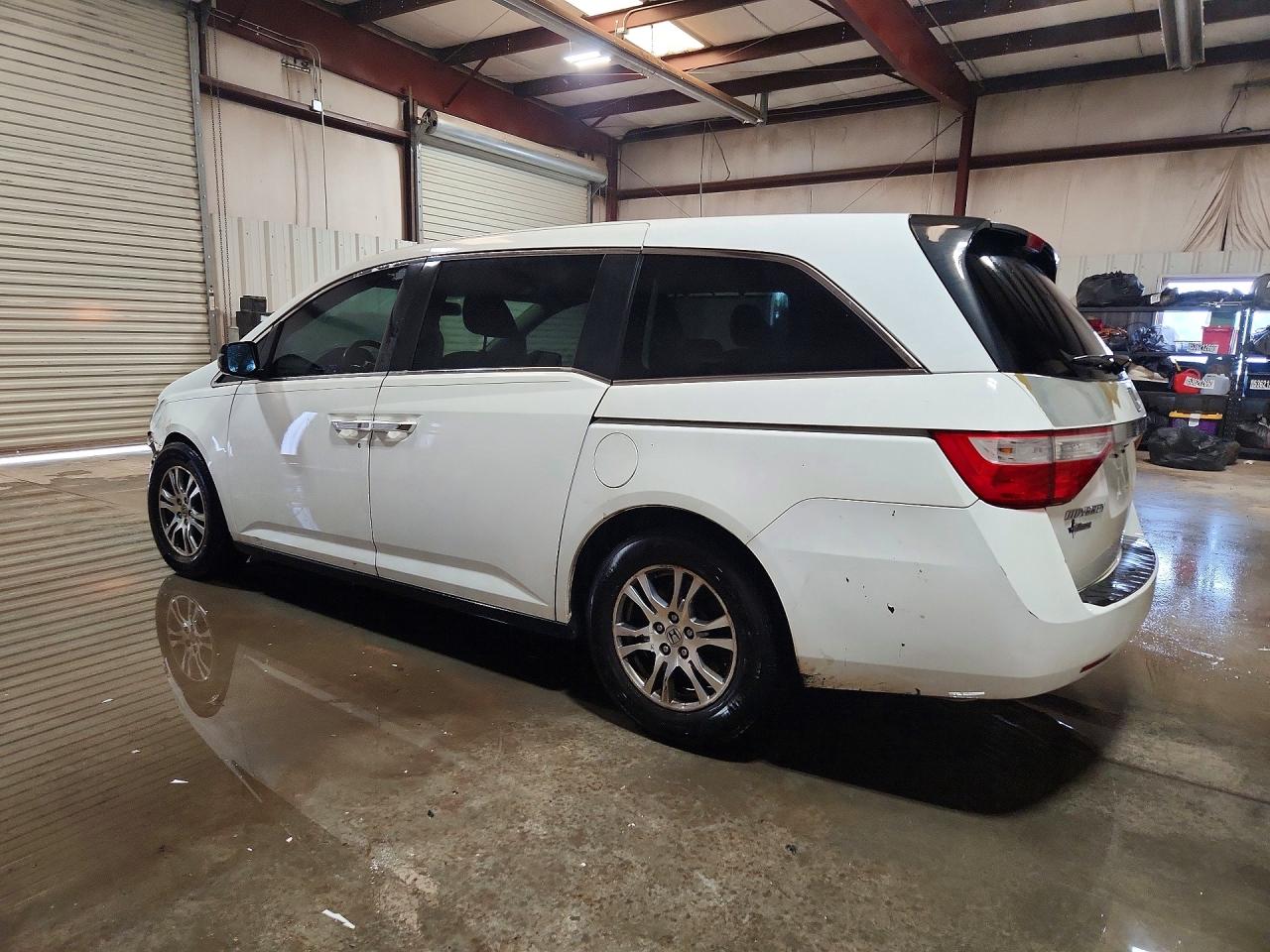 2013 Honda Odyssey Exl White vin: 5FNRL5H6XDB060394