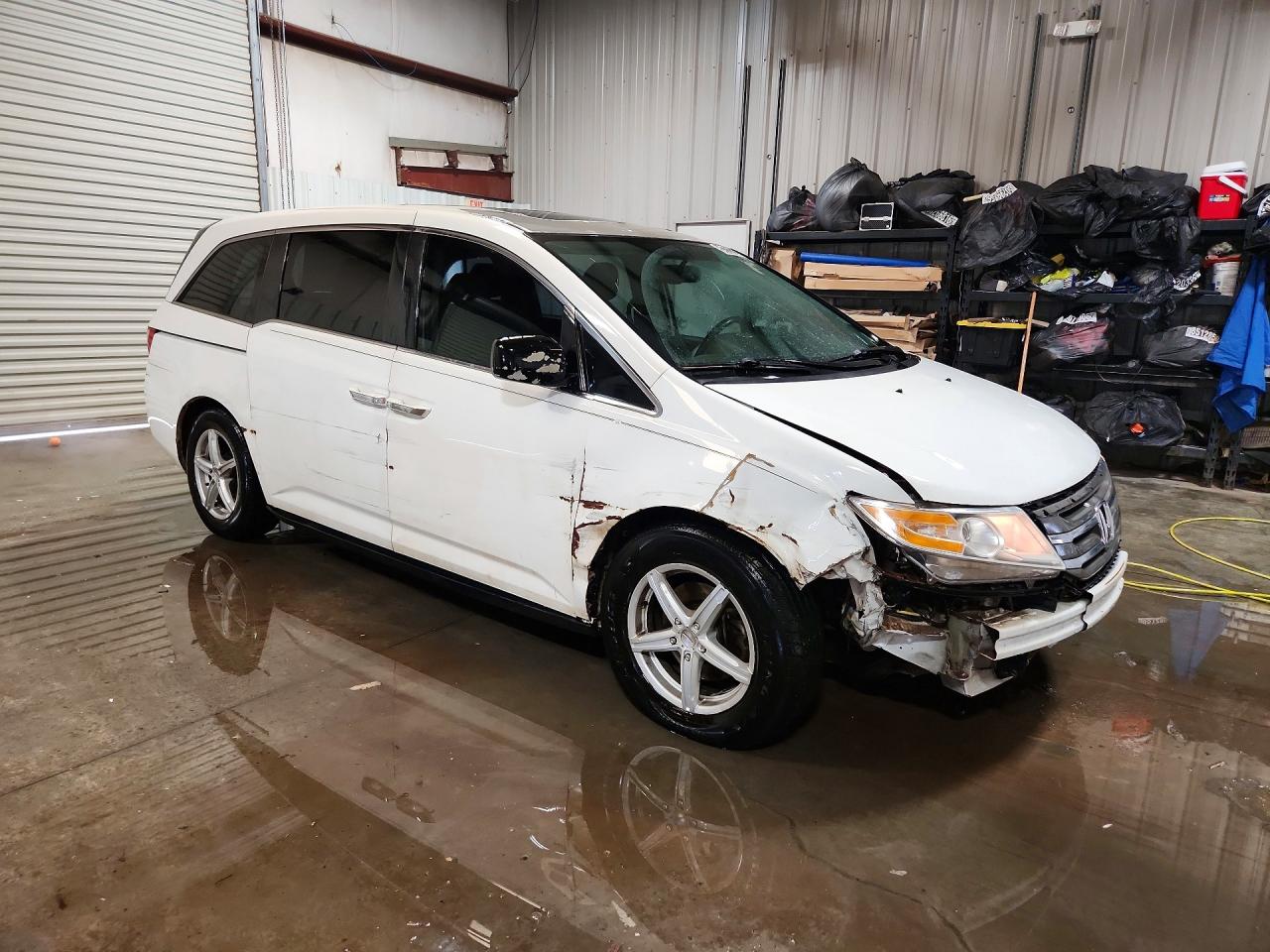 2013 Honda Odyssey Exl White vin: 5FNRL5H6XDB060394