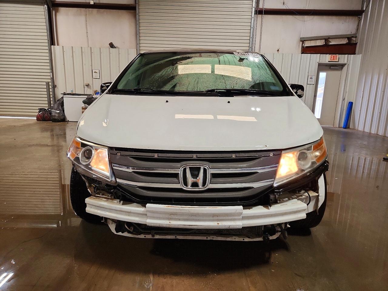2013 Honda Odyssey Exl White vin: 5FNRL5H6XDB060394
