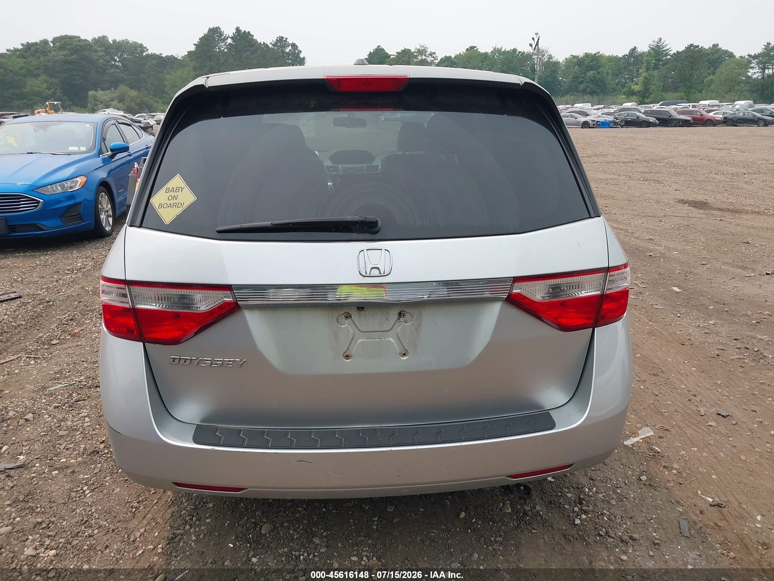 2013 Honda Odyssey Ex-l Серебряный vin: 5FNRL5H6XDB067247