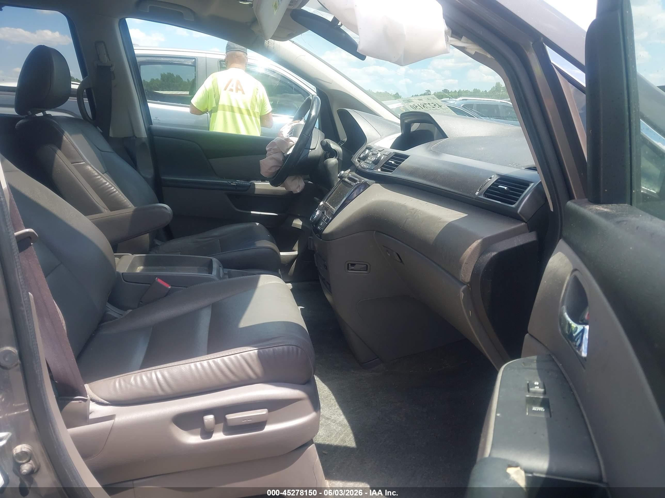 2014 Honda Odyssey Ex-l Gray vin: 5FNRL5H6XEB012203