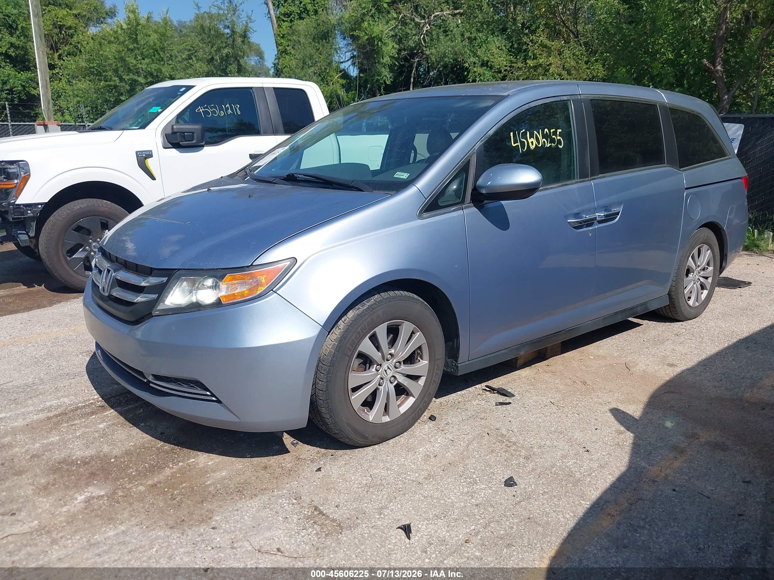 2014 Honda Odyssey Ex-l Blue vin: 5FNRL5H6XEB053222
