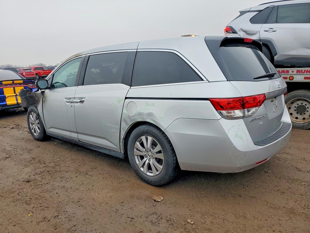 2014 Honda Odyssey Exl Silver vin: 5FNRL5H6XEB066049