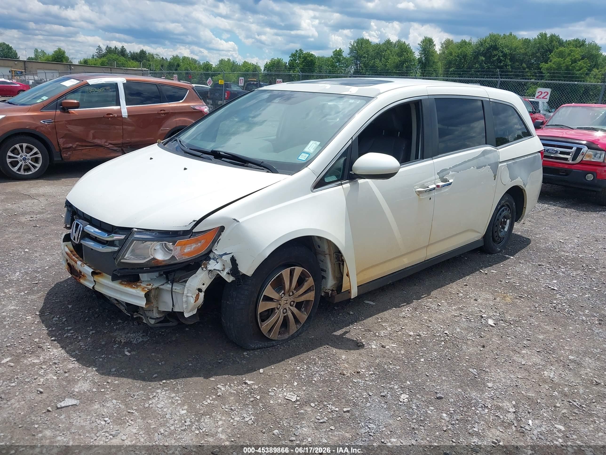 2014 Honda Odyssey Ex-l White vin: 5FNRL5H6XEB067041