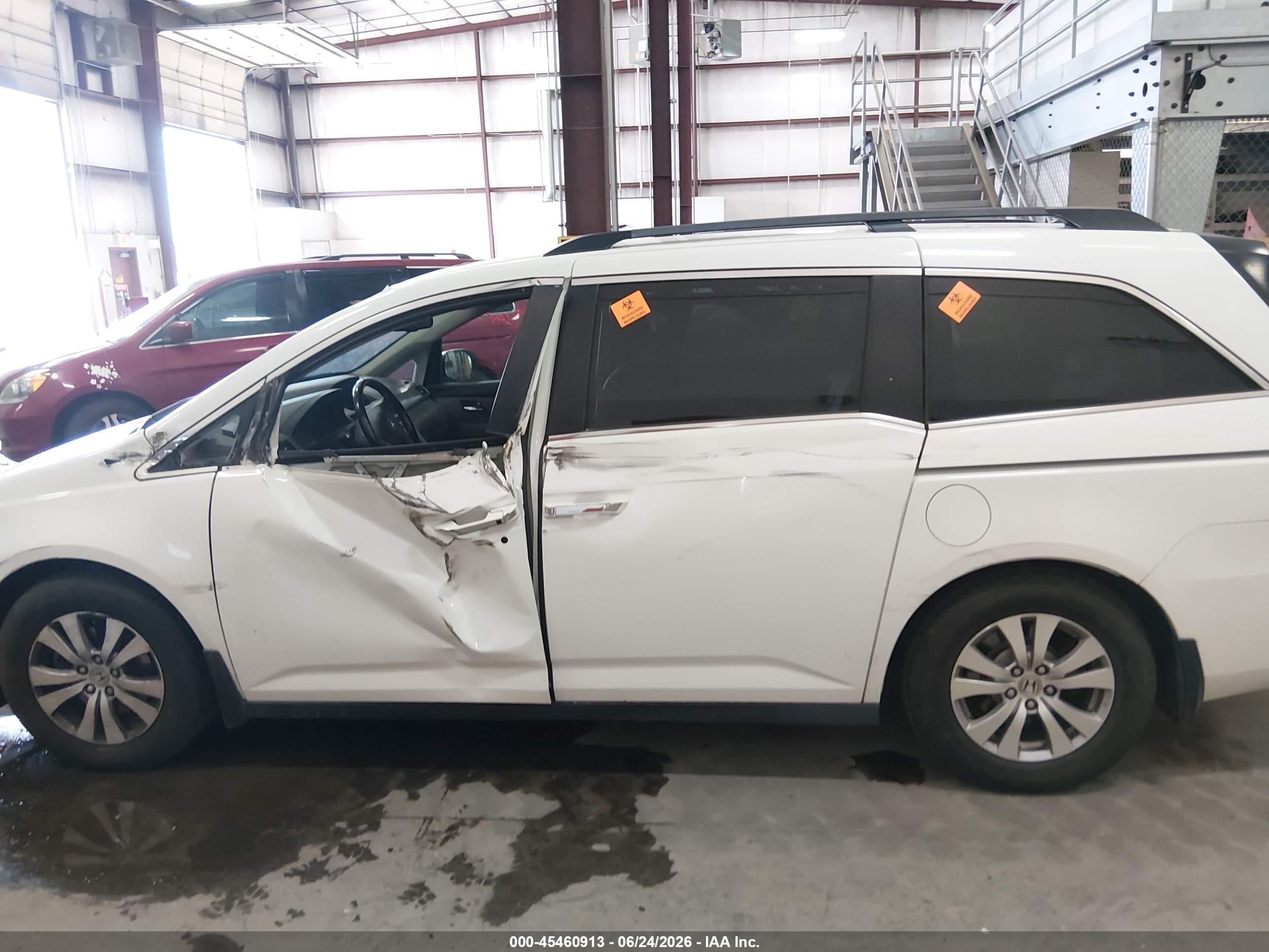 2014 Honda Odyssey Ex-l Silver vin: 5FNRL5H6XEB129019