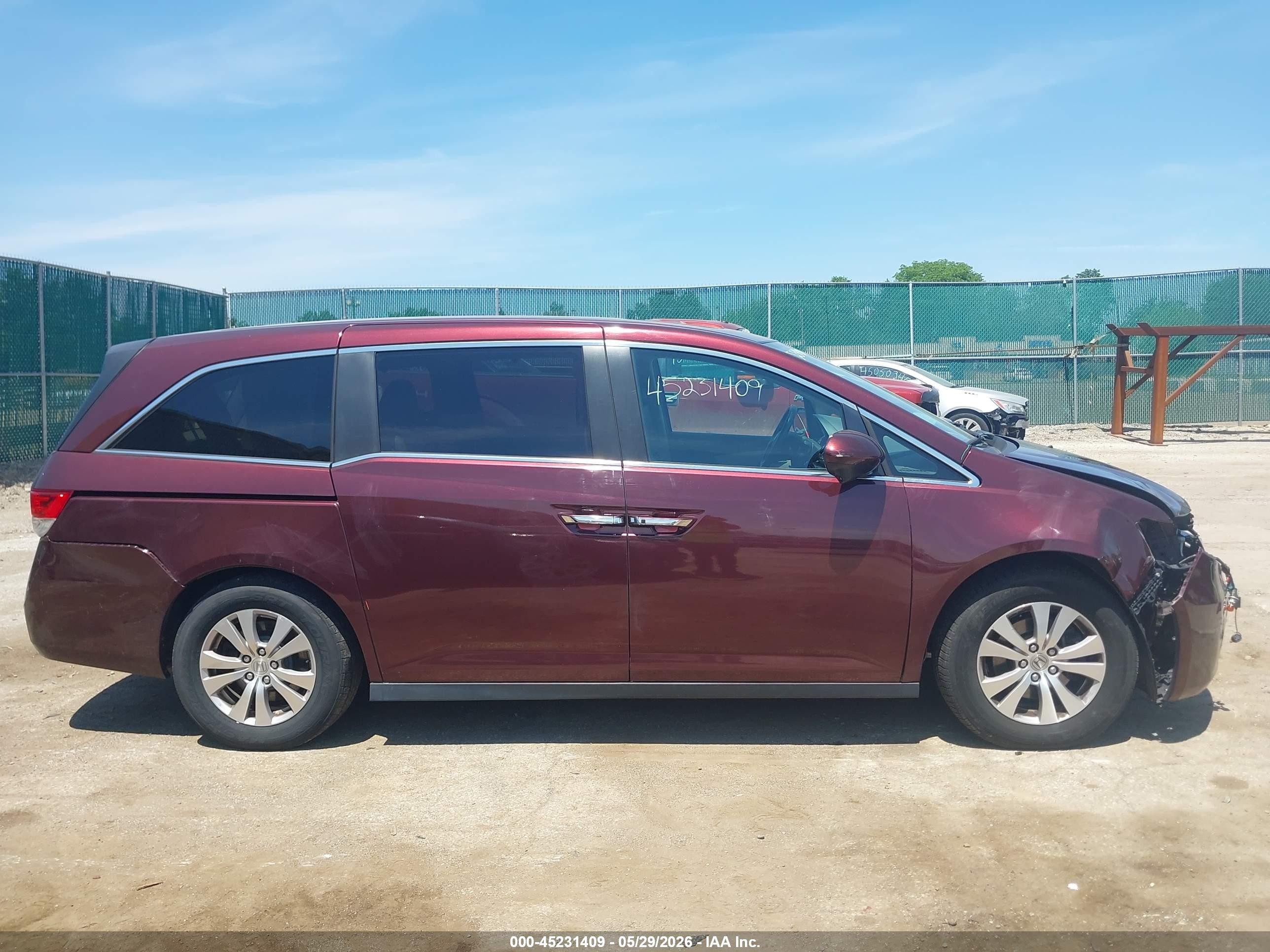 2015 Honda Odyssey Ex-l Burgundy vin: 5FNRL5H6XFB042139