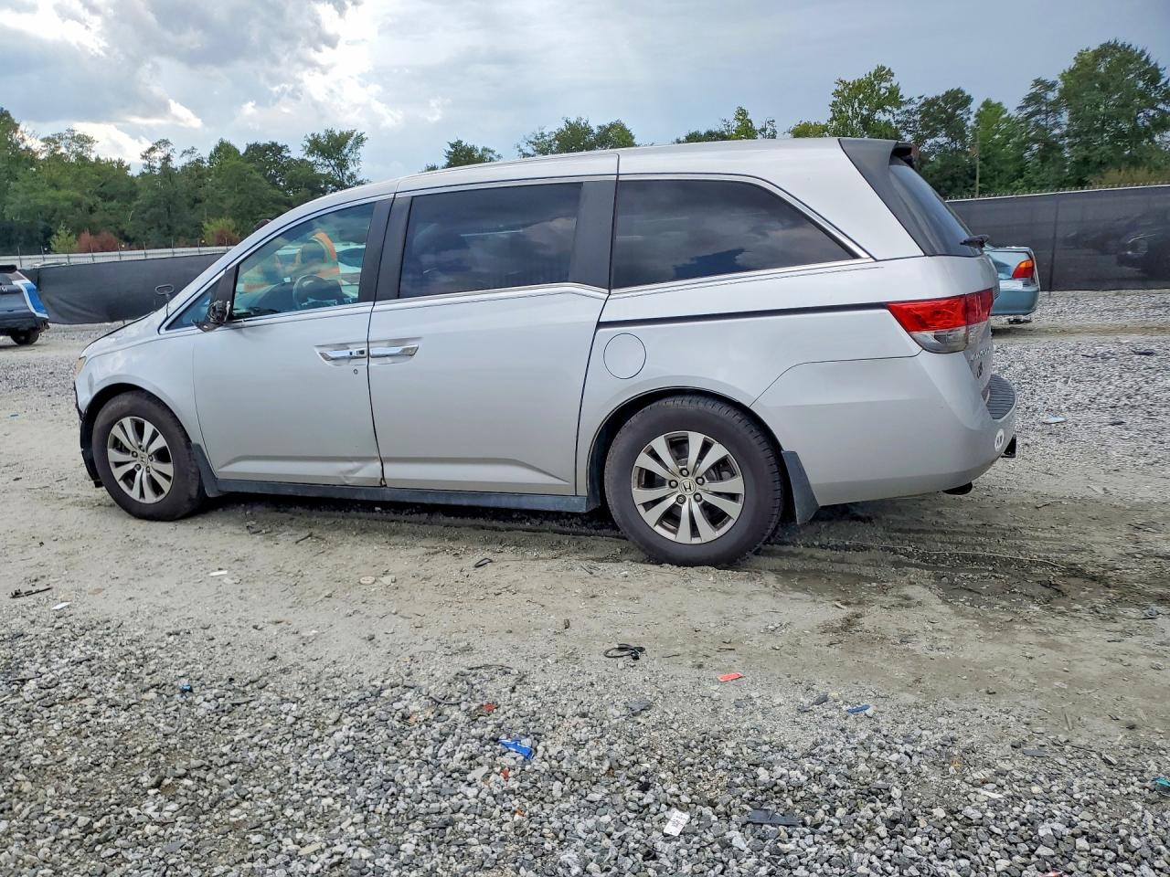 2015 Honda Odyssey Exl Серебряный vin: 5FNRL5H6XFB056056