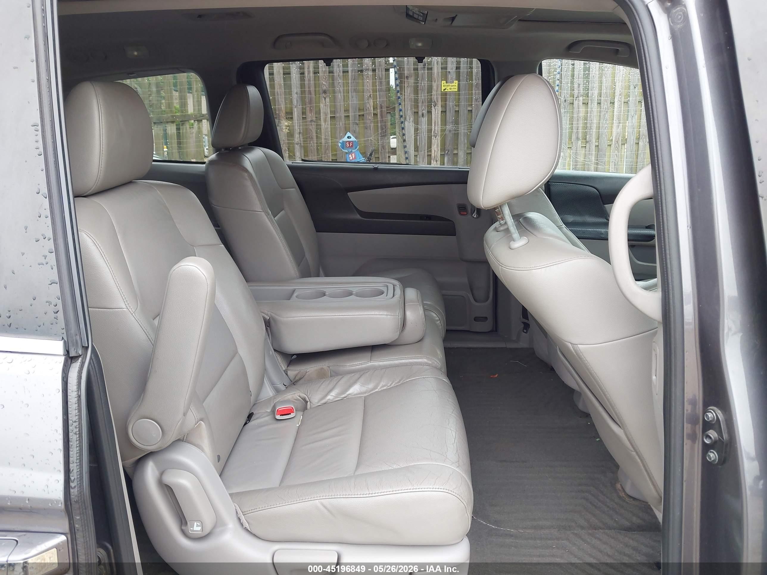 2015 Honda Odyssey Ex-l Серый vin: 5FNRL5H6XFB068501