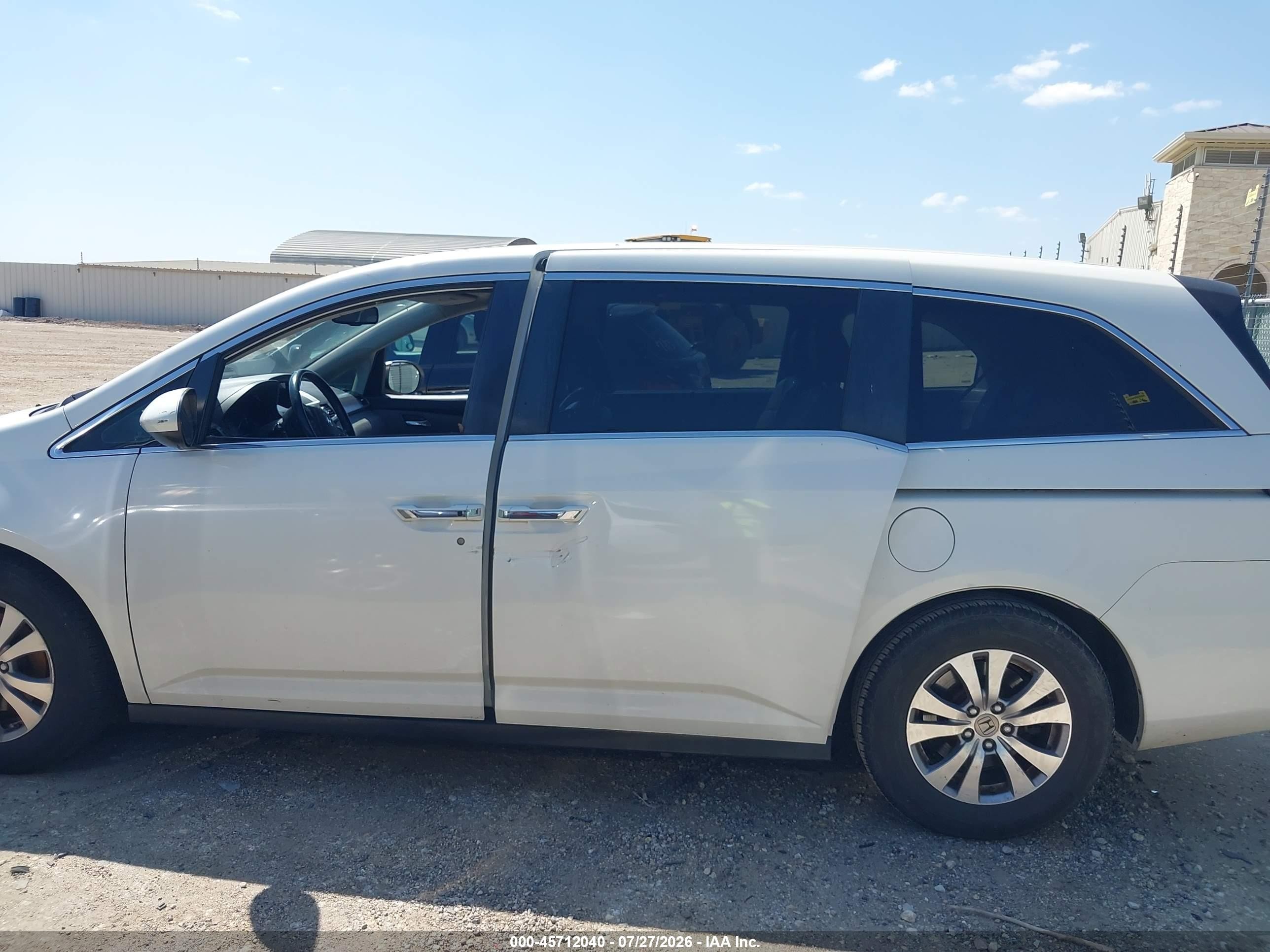 2015 Honda Odyssey Ex-l White vin: 5FNRL5H6XFB081166