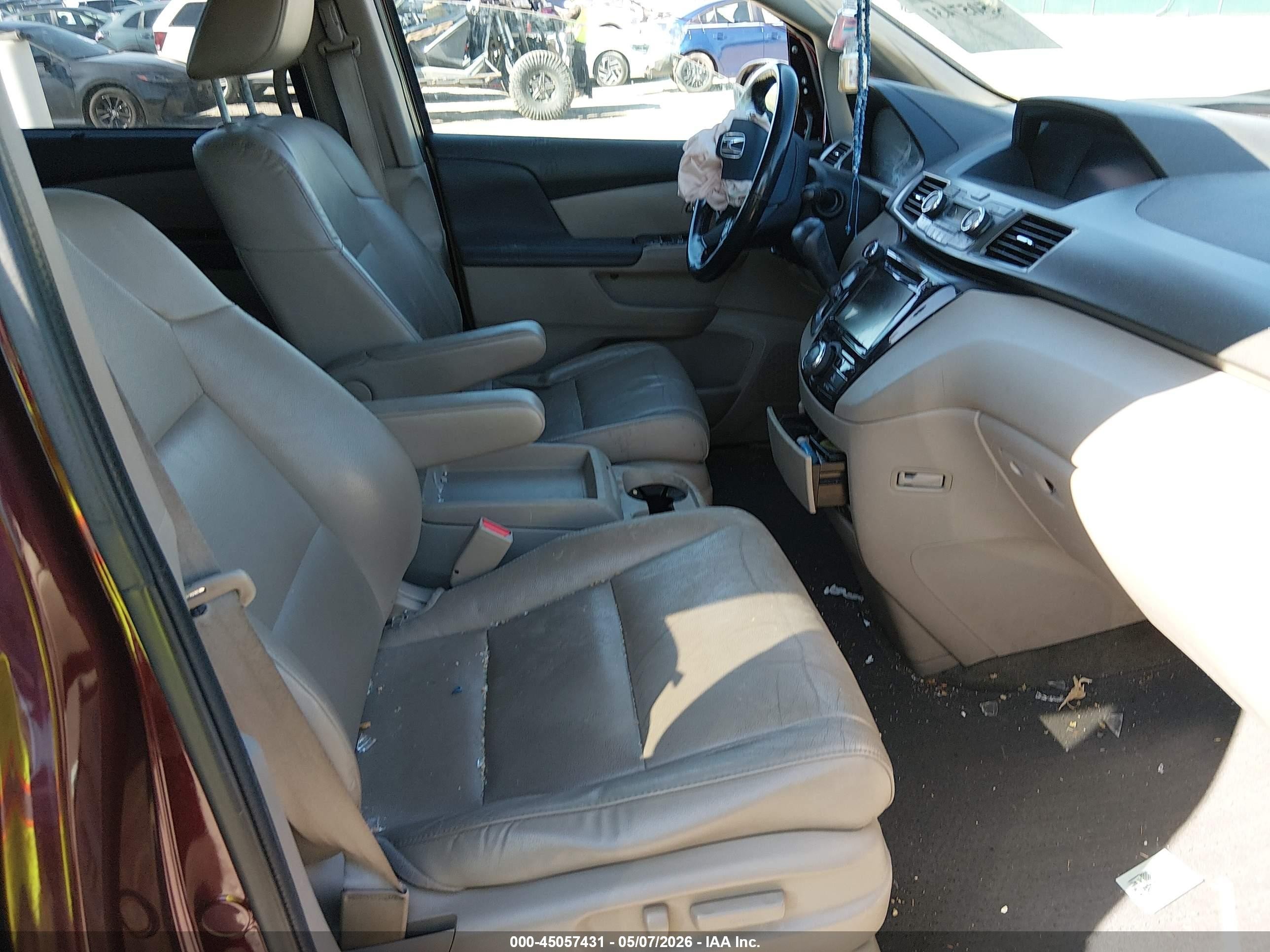 2015 Honda Odyssey Ex-l Burgundy vin: 5FNRL5H6XFB100928