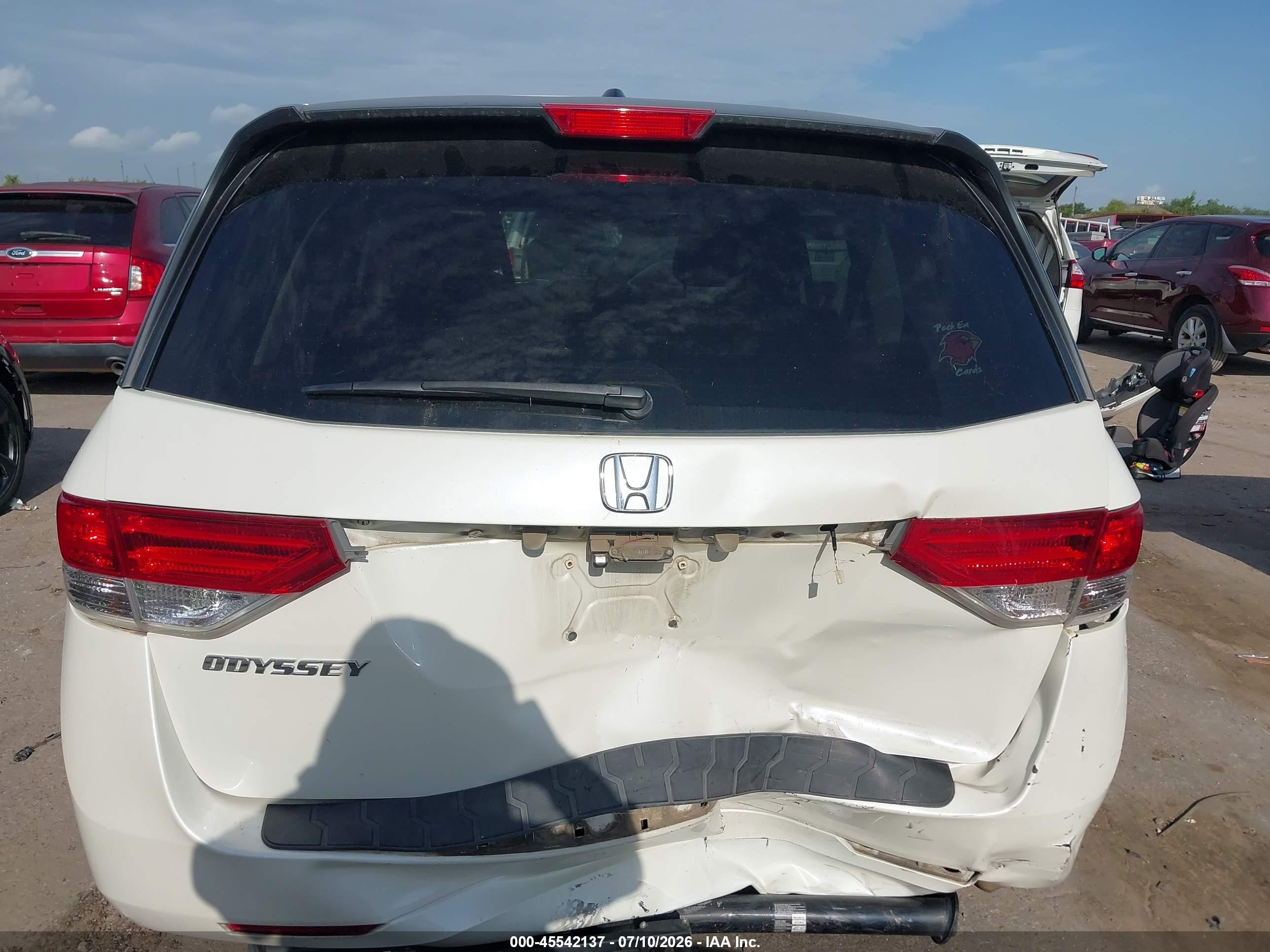 2015 Honda Odyssey Ex-l White vin: 5FNRL5H6XFB110536