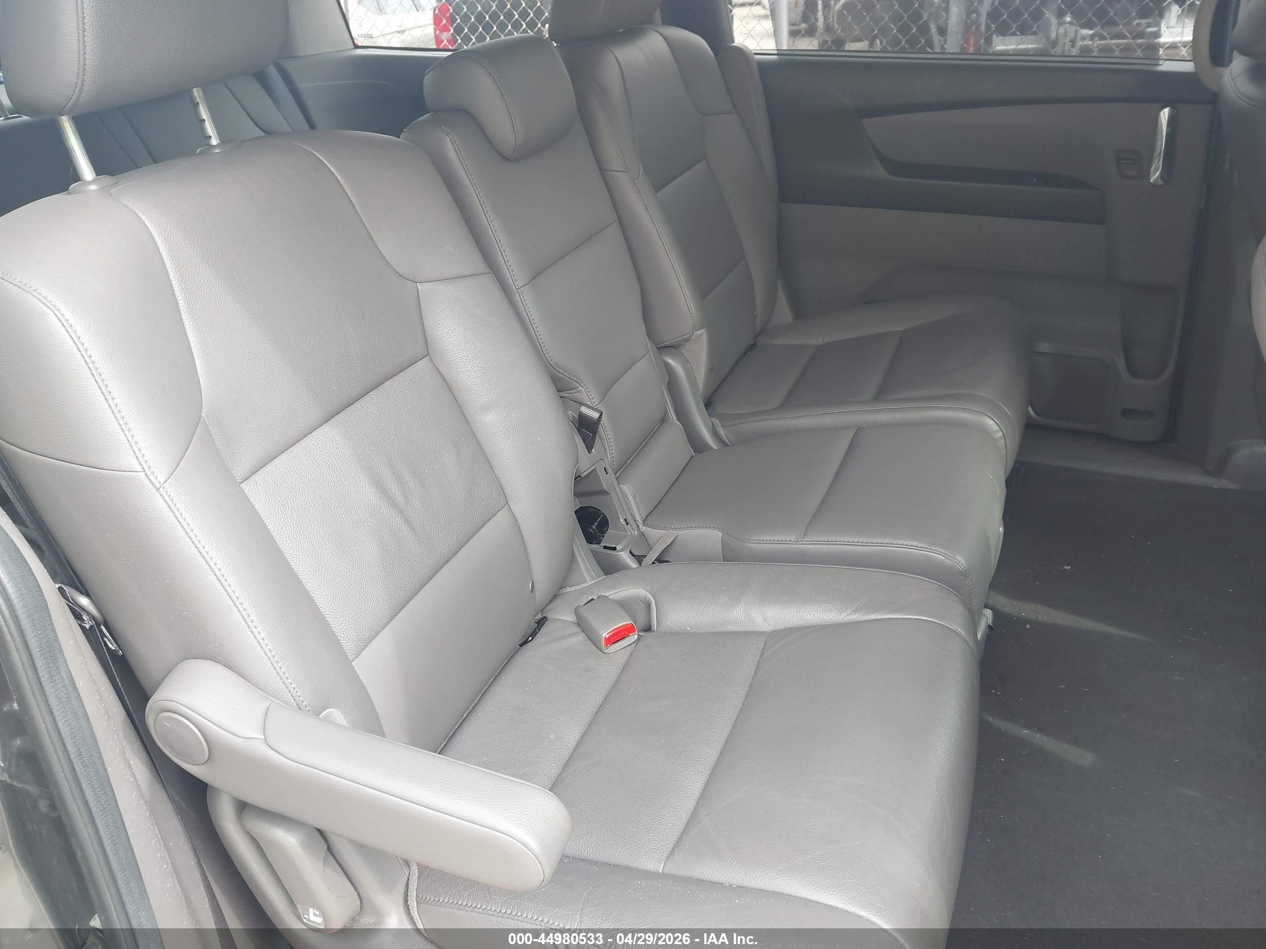 2015 Honda Odyssey Ex-l Gray vin: 5FNRL5H6XFB128776