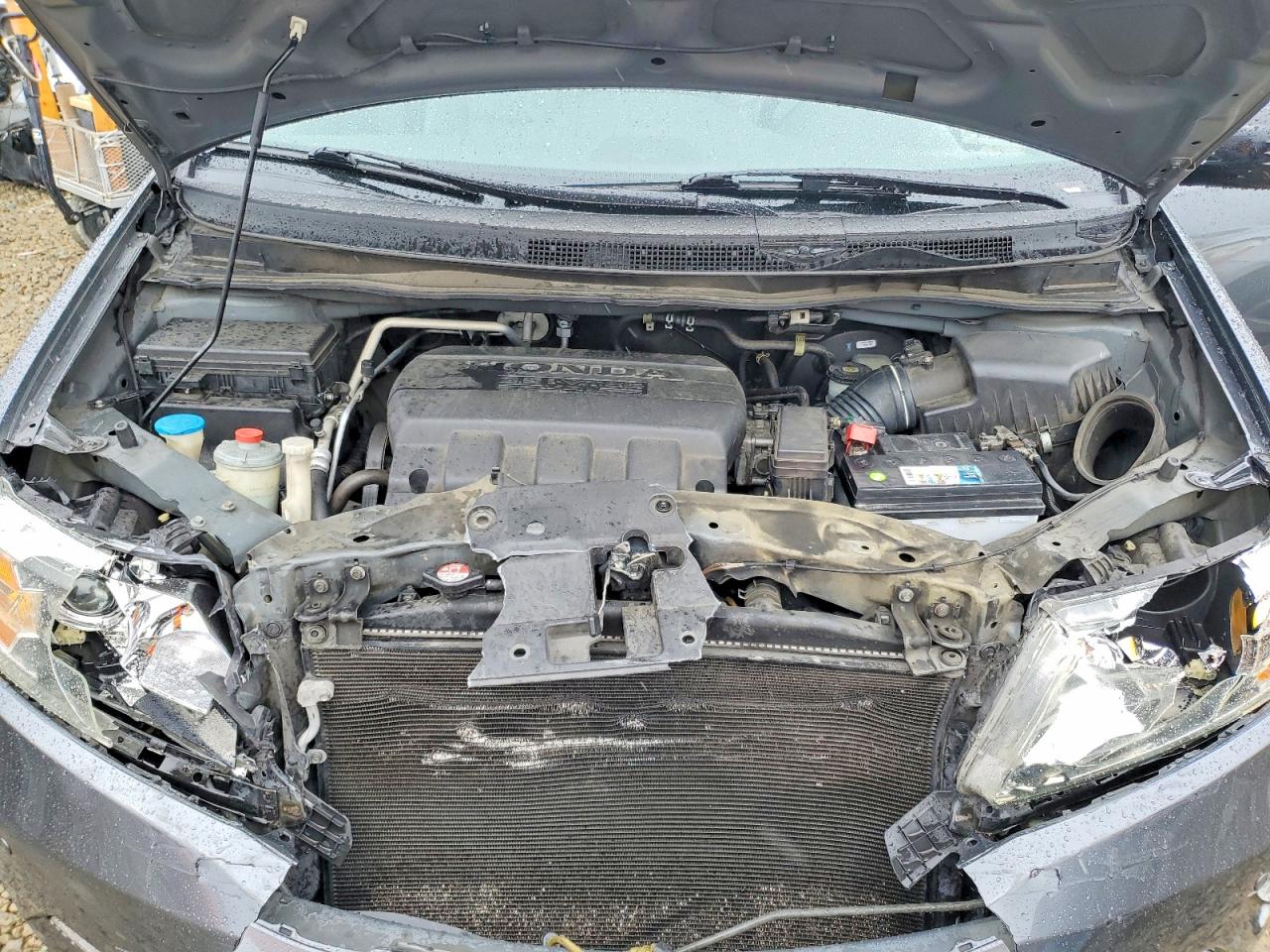 2011 Honda Odyssey Touring Gray vin: 5FNRL5H90BB042297
