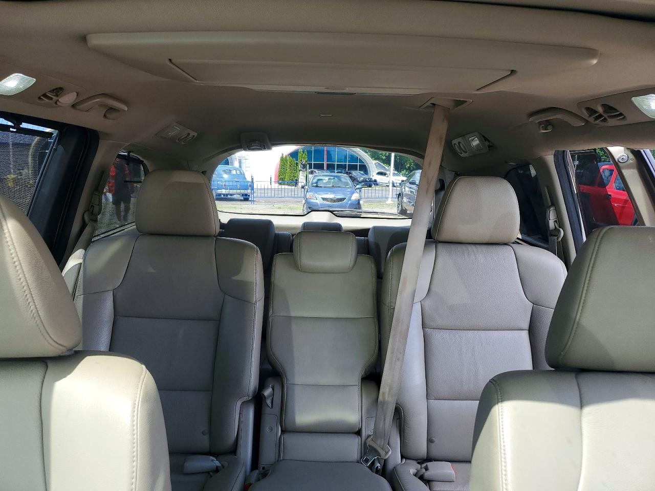 2012 Honda Odyssey Touring Gold vin: 5FNRL5H90CB029082