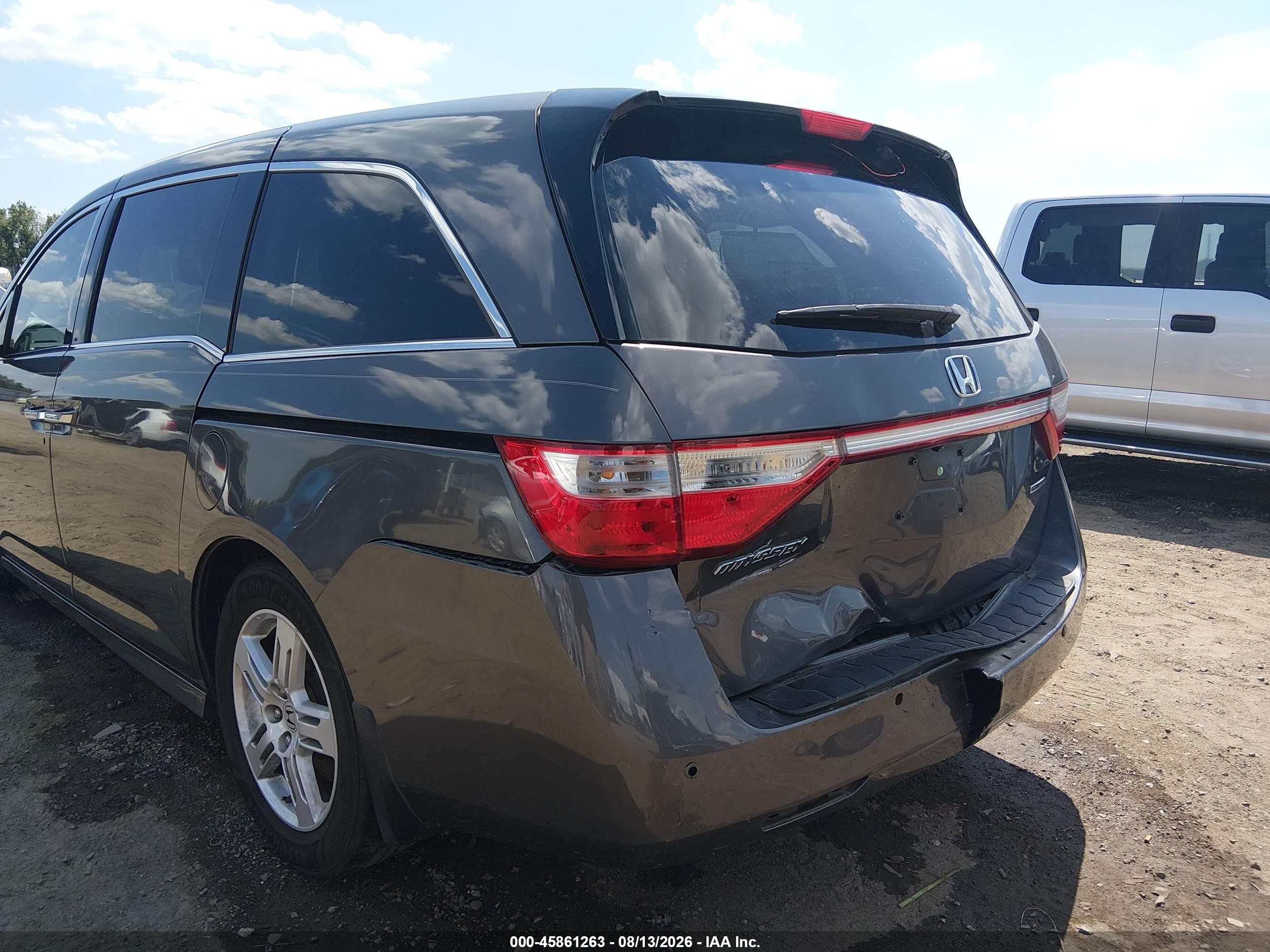 2012 Honda Odyssey Touring/touring Elite Gray vin: 5FNRL5H90CB043158