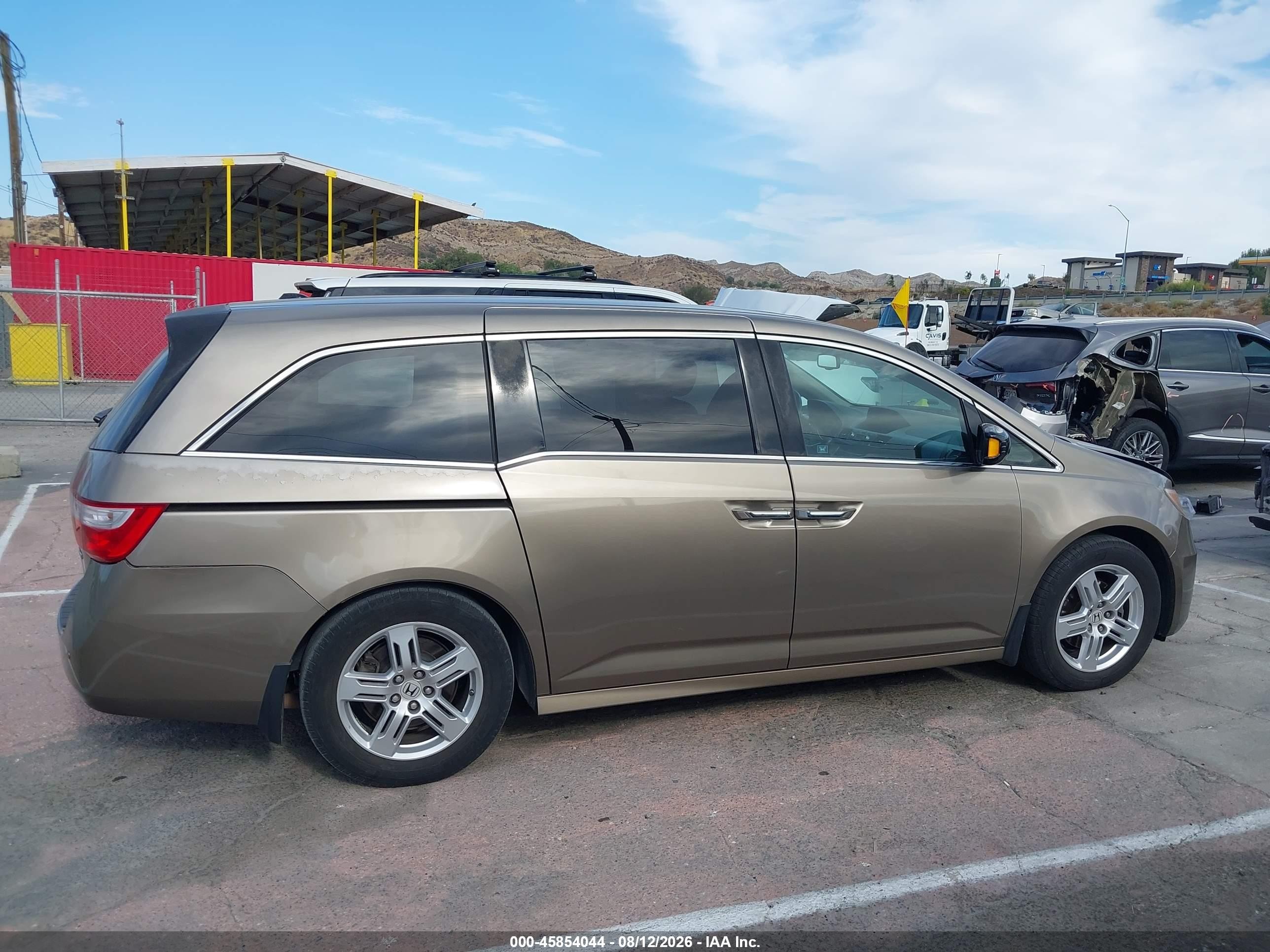 2012 Honda Odyssey Touring/touring Elite Gray vin: 5FNRL5H90CB092439