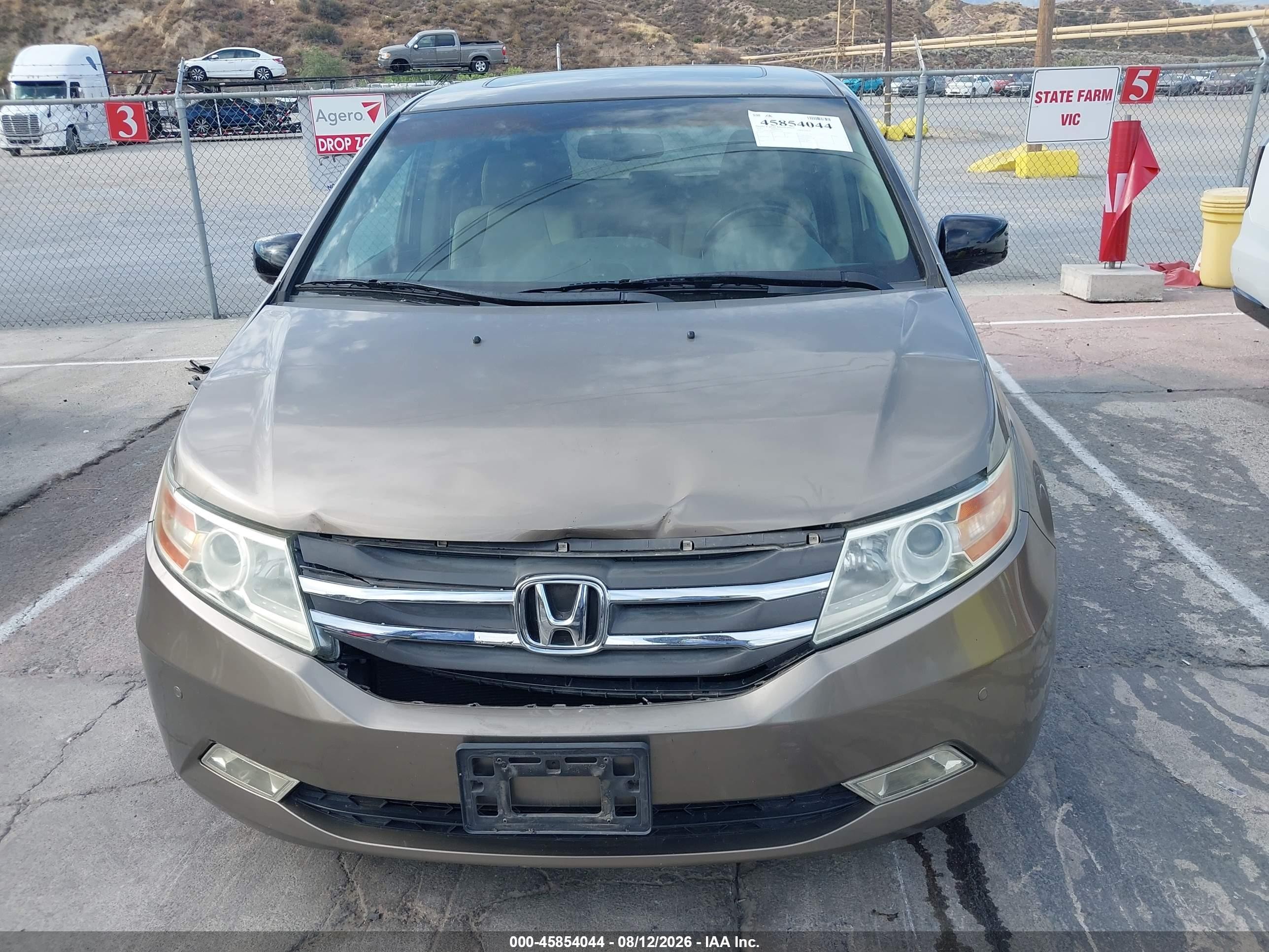 2012 Honda Odyssey Touring/touring Elite Gray vin: 5FNRL5H90CB092439