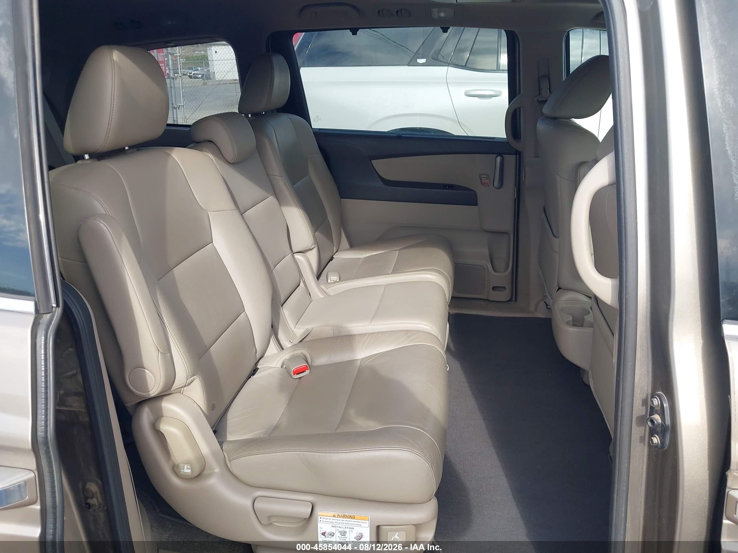 2012 Honda Odyssey Touring/touring Elite Gray vin: 5FNRL5H90CB092439