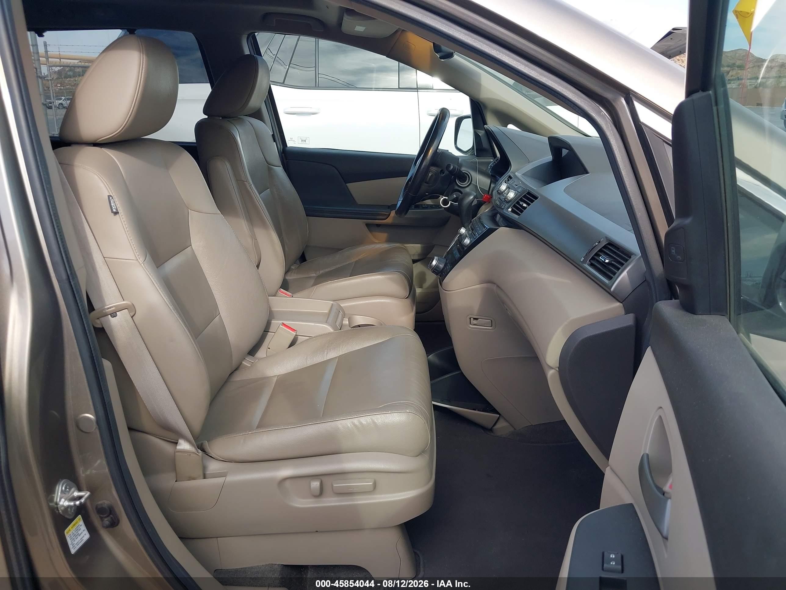 2012 Honda Odyssey Touring/touring Elite Gray vin: 5FNRL5H90CB092439