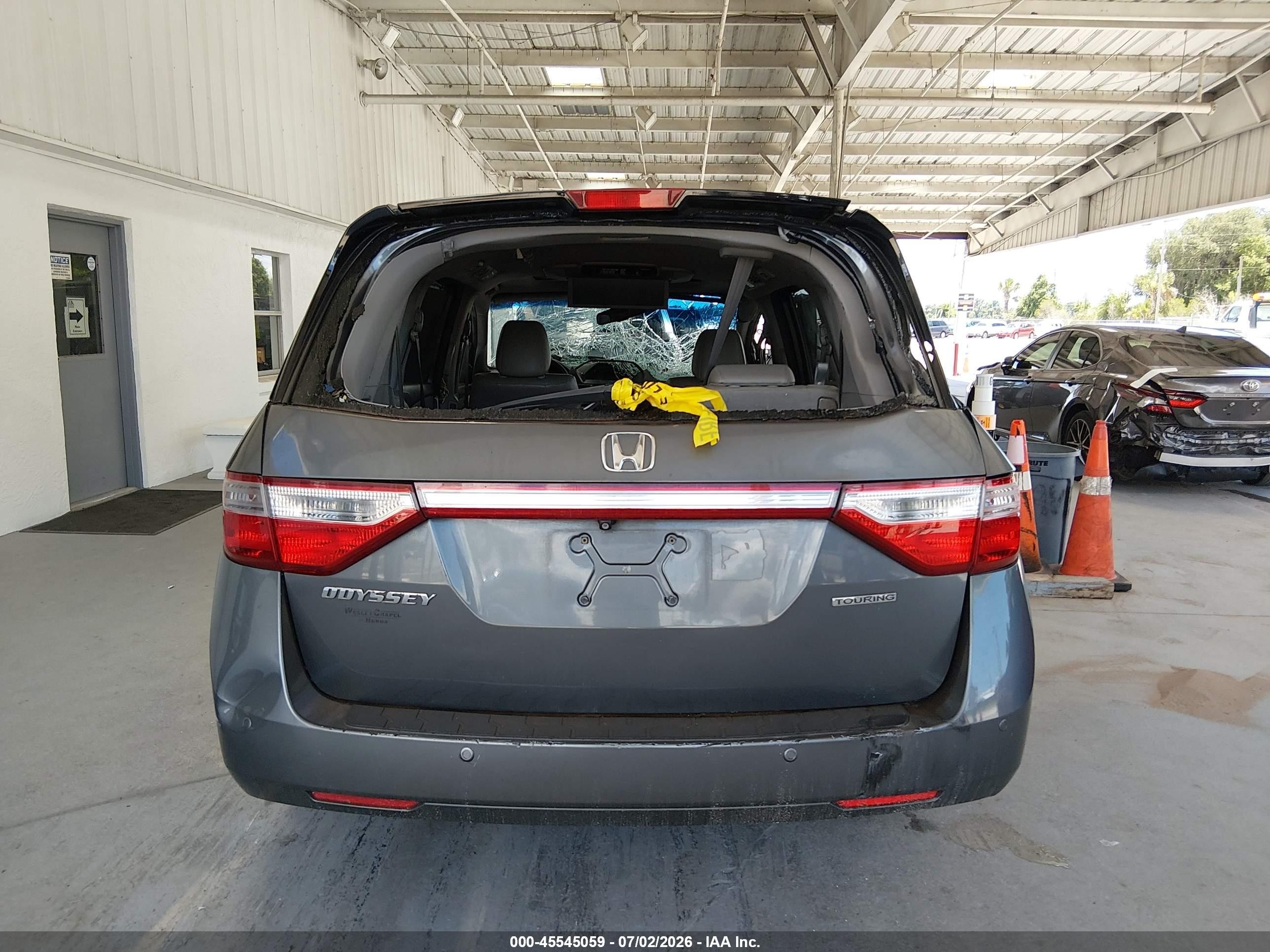 2012 Honda Odyssey Touring/touring Elite Gray vin: 5FNRL5H90CB128534