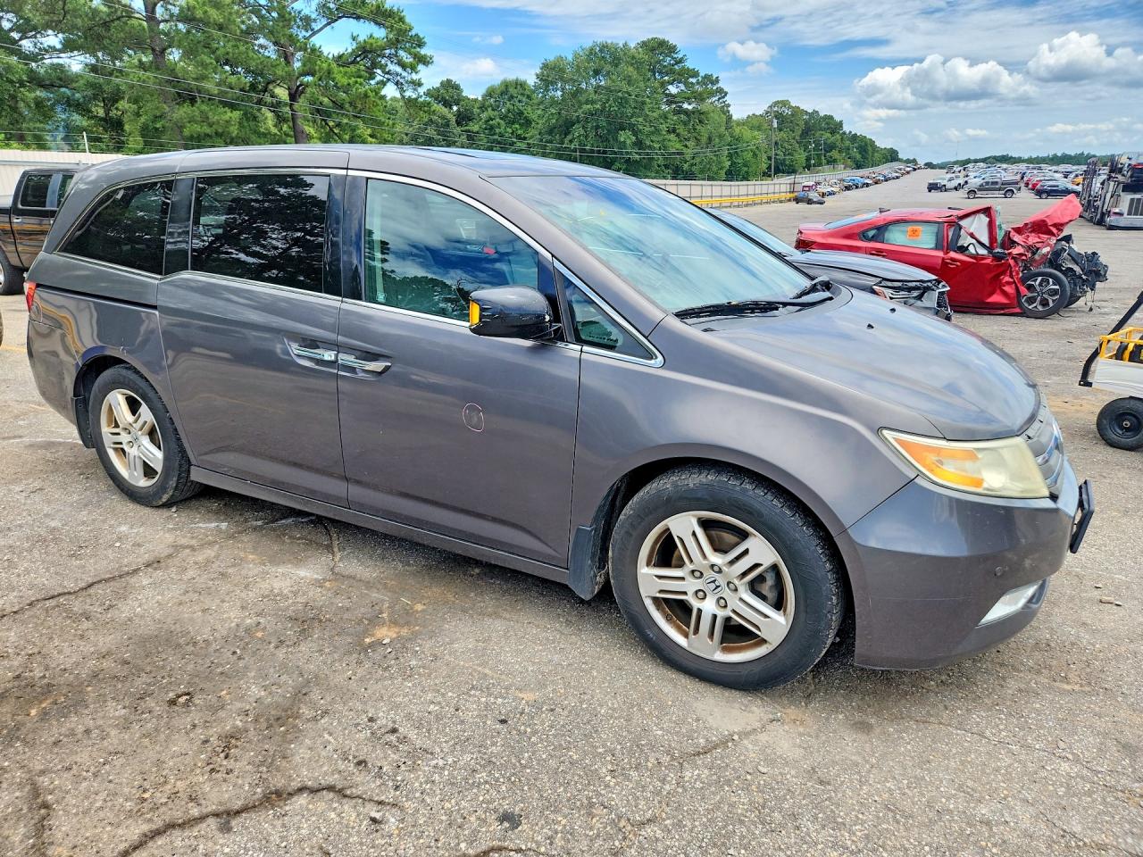 2012 Honda Odyssey Touring Gray vin: 5FNRL5H90CB134835
