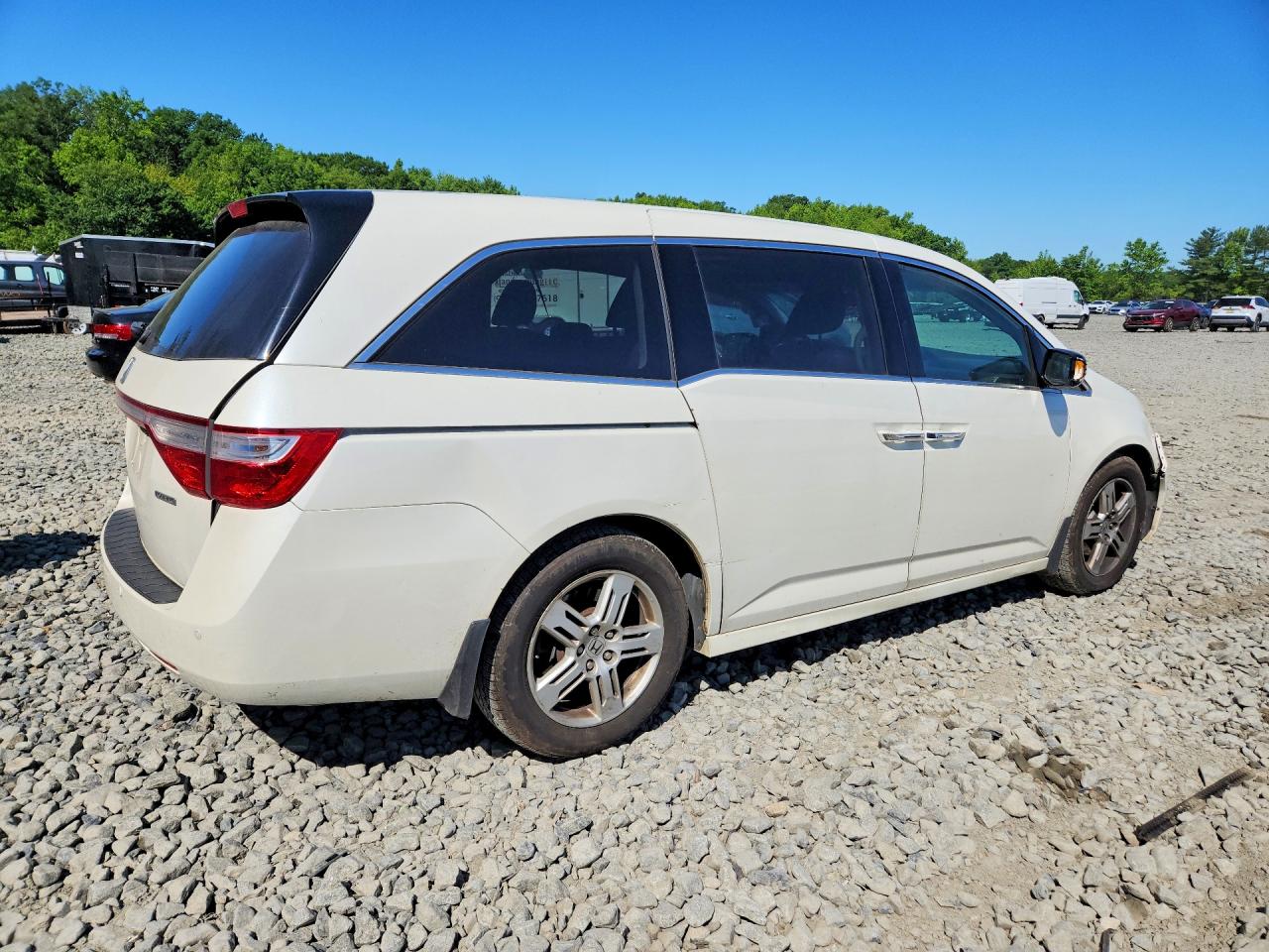 2012 Honda Odyssey Touring Белый vin: 5FNRL5H90CB143292