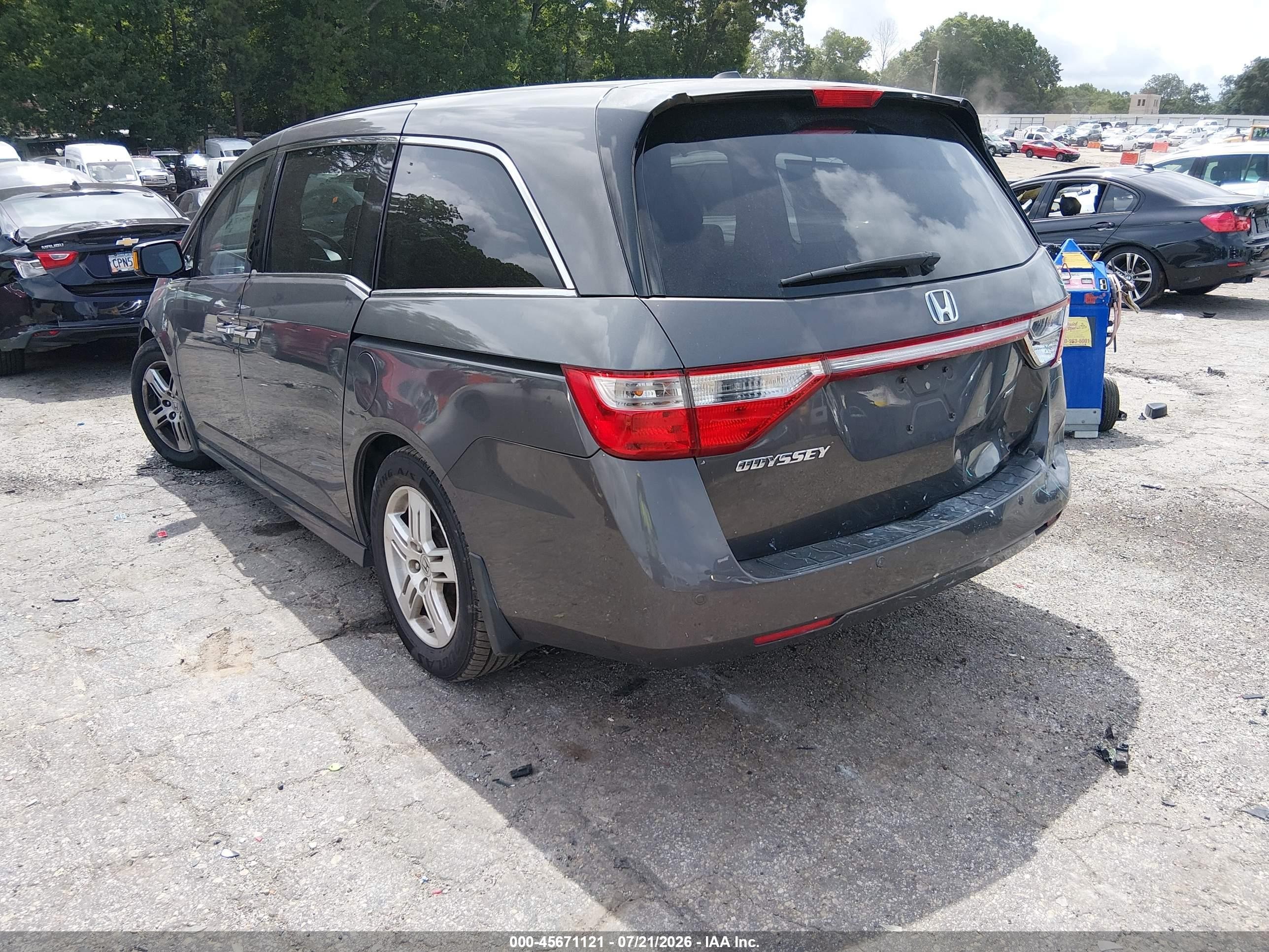 2013 Honda Odyssey Touring/touring Elite Gray vin: 5FNRL5H90DB013272