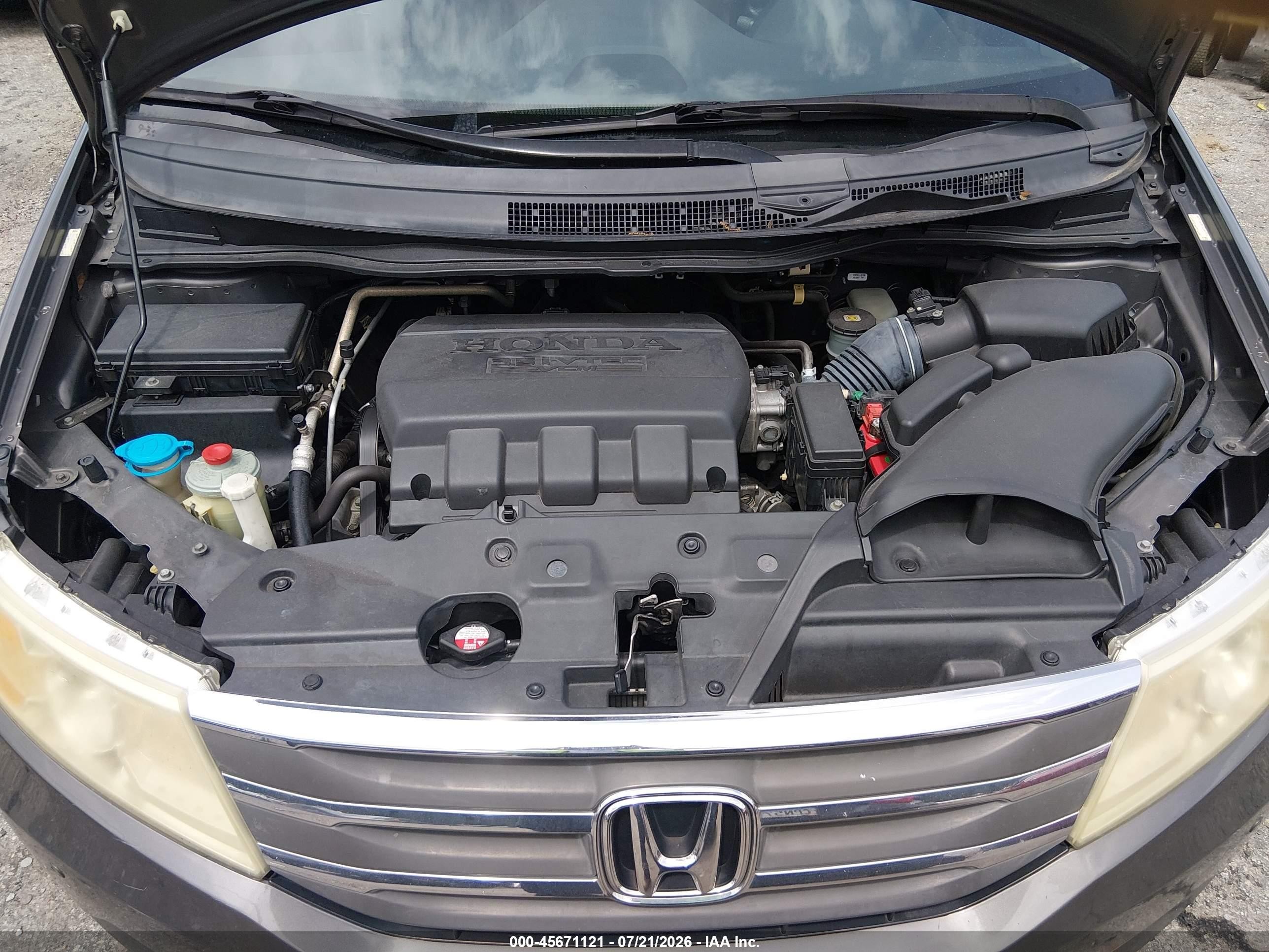 2013 Honda Odyssey Touring/touring Elite Gray vin: 5FNRL5H90DB013272