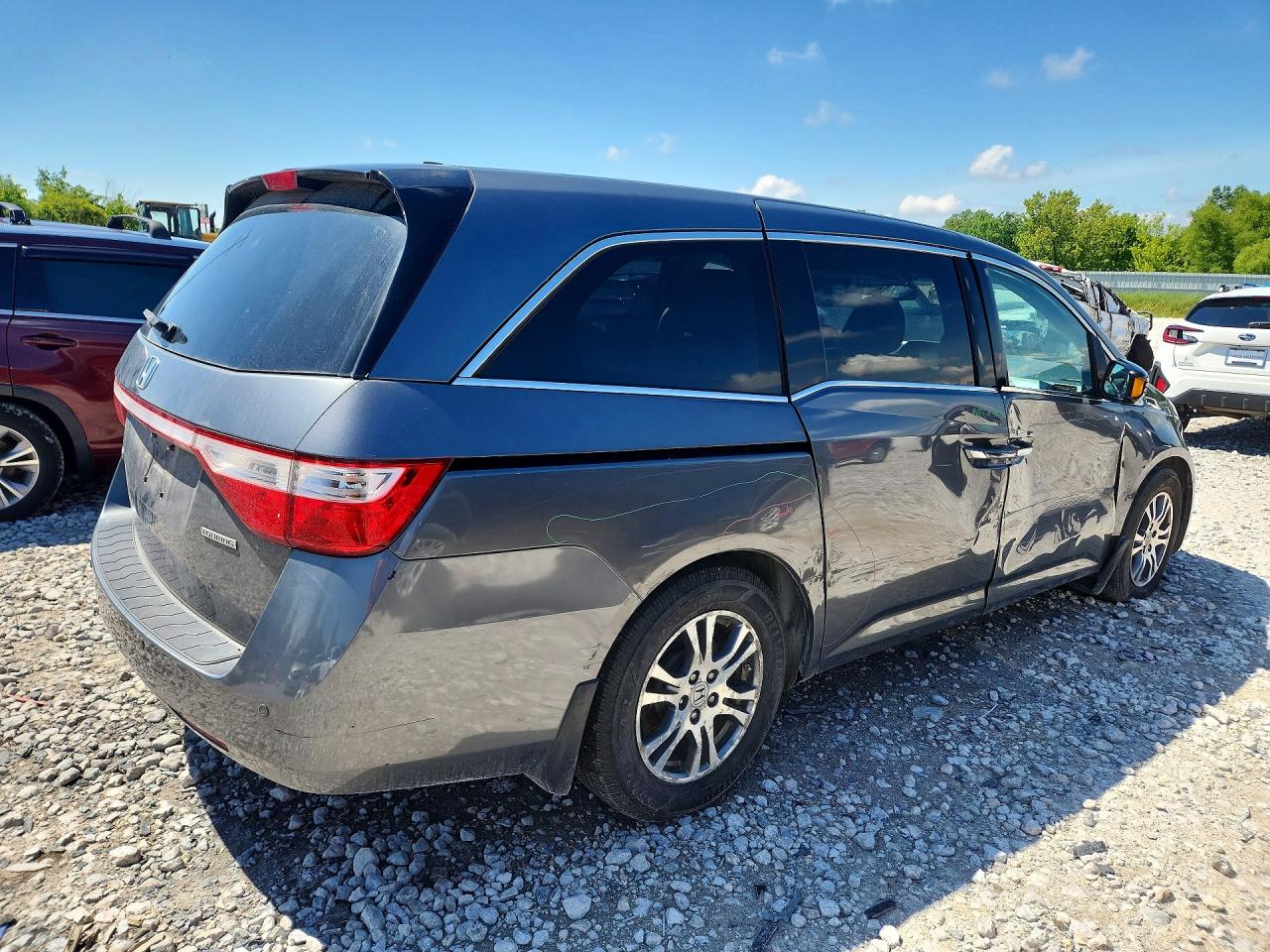 2013 Honda Odyssey Touring Gray vin: 5FNRL5H90DB056073