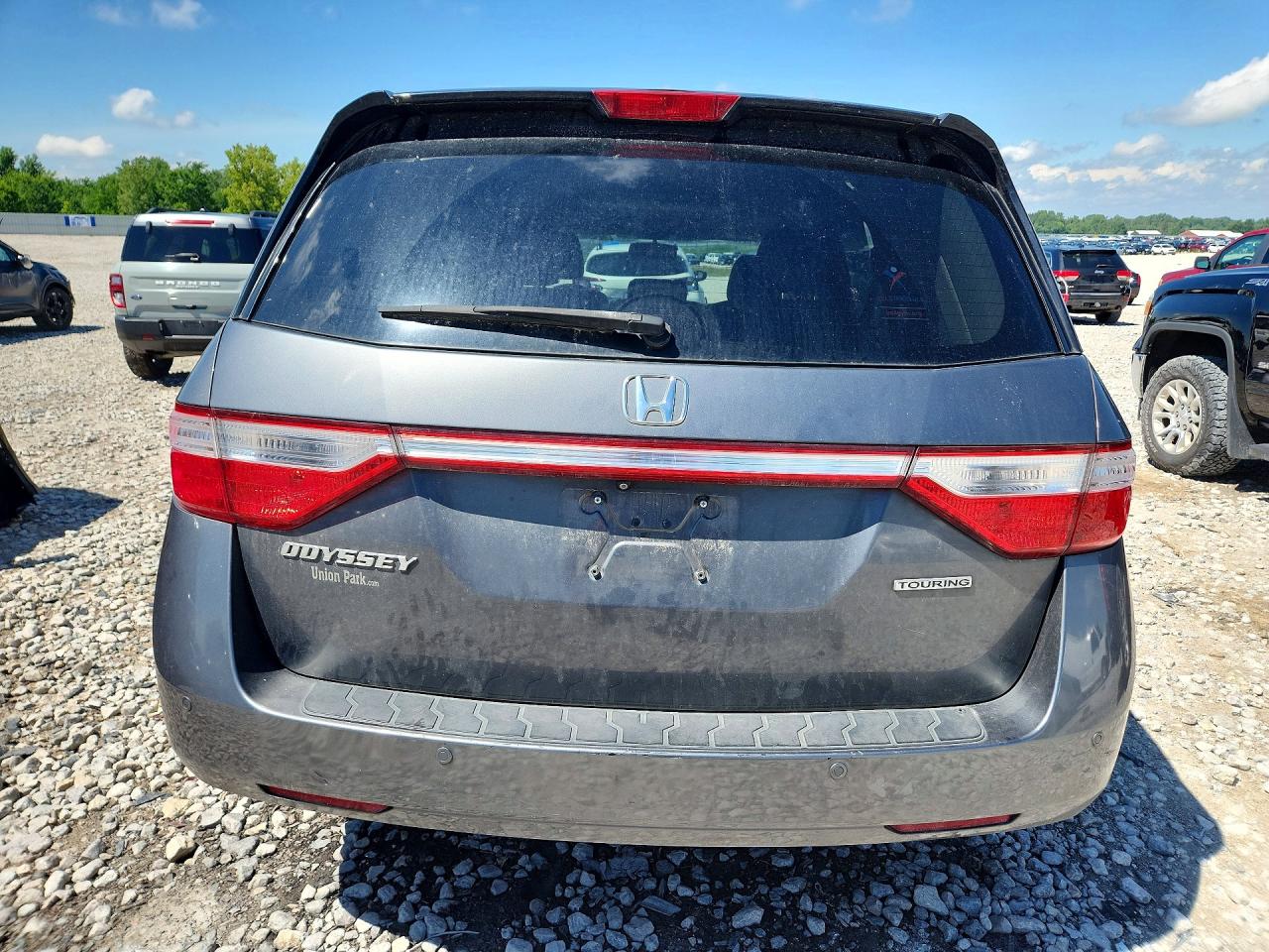 2013 Honda Odyssey Touring Gray vin: 5FNRL5H90DB056073
